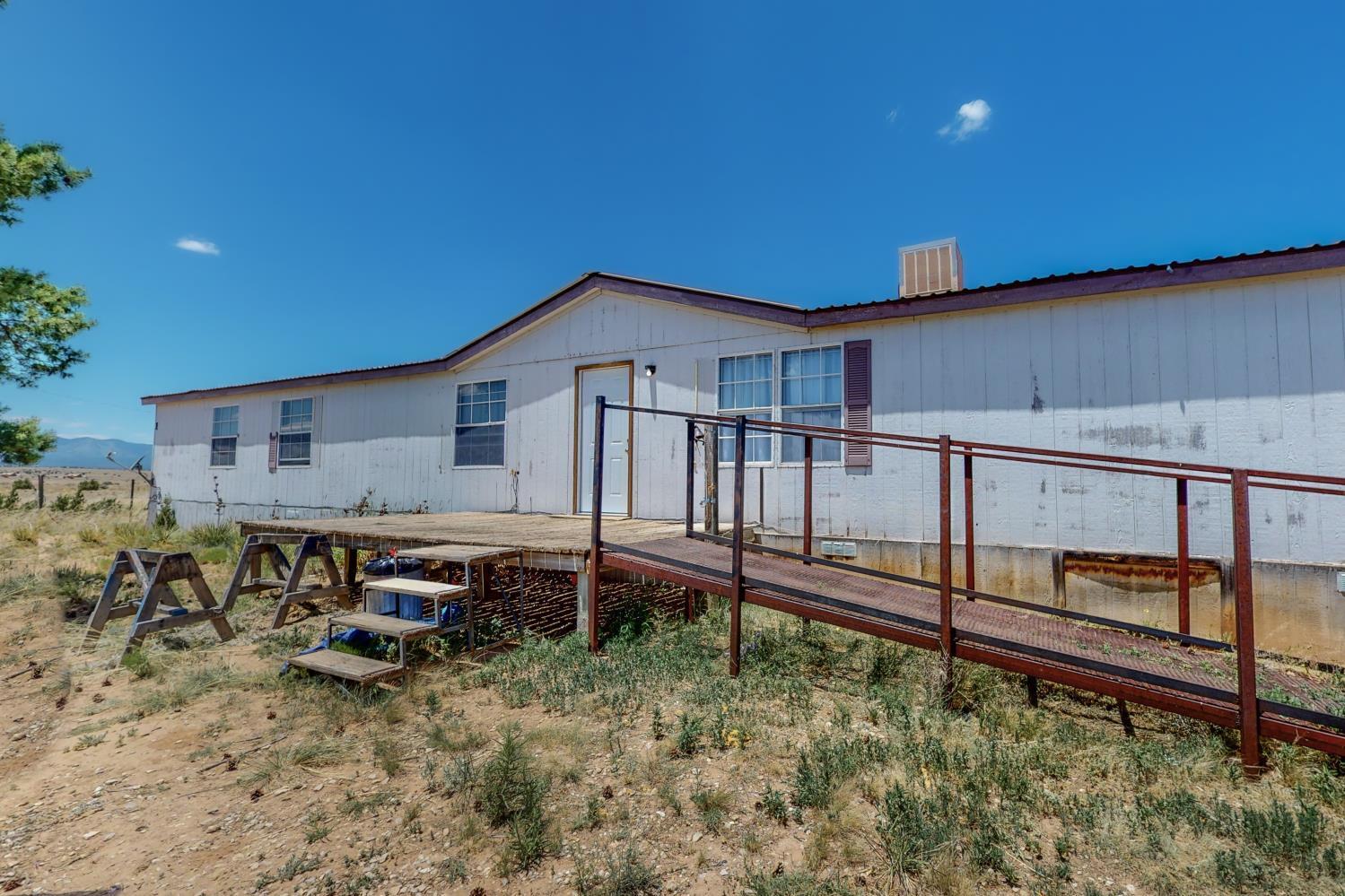 50 Trapezoid Lane, Mountainair, New Mexico image 2