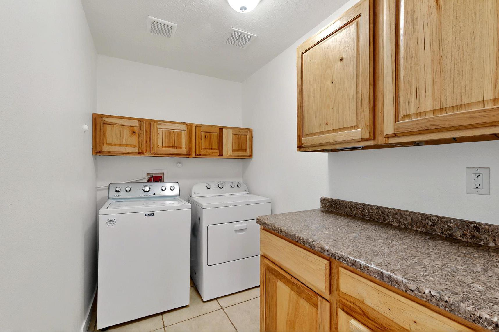 2704 Bayas Road, Rio Rancho, New Mexico image 12