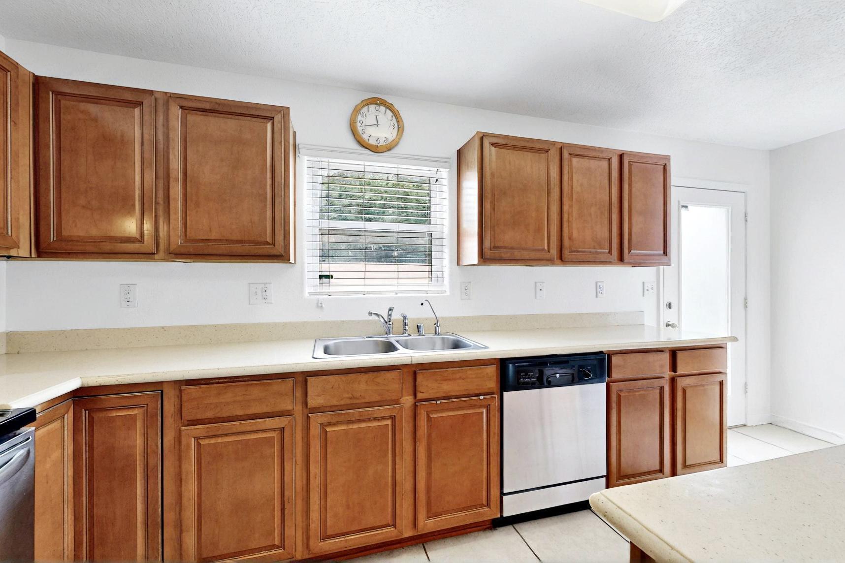 2704 Bayas Road, Rio Rancho, New Mexico image 8