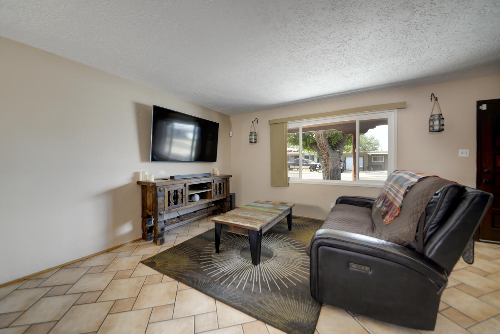 5805 Arvilla Avenue, Albuquerque, New Mexico image 3