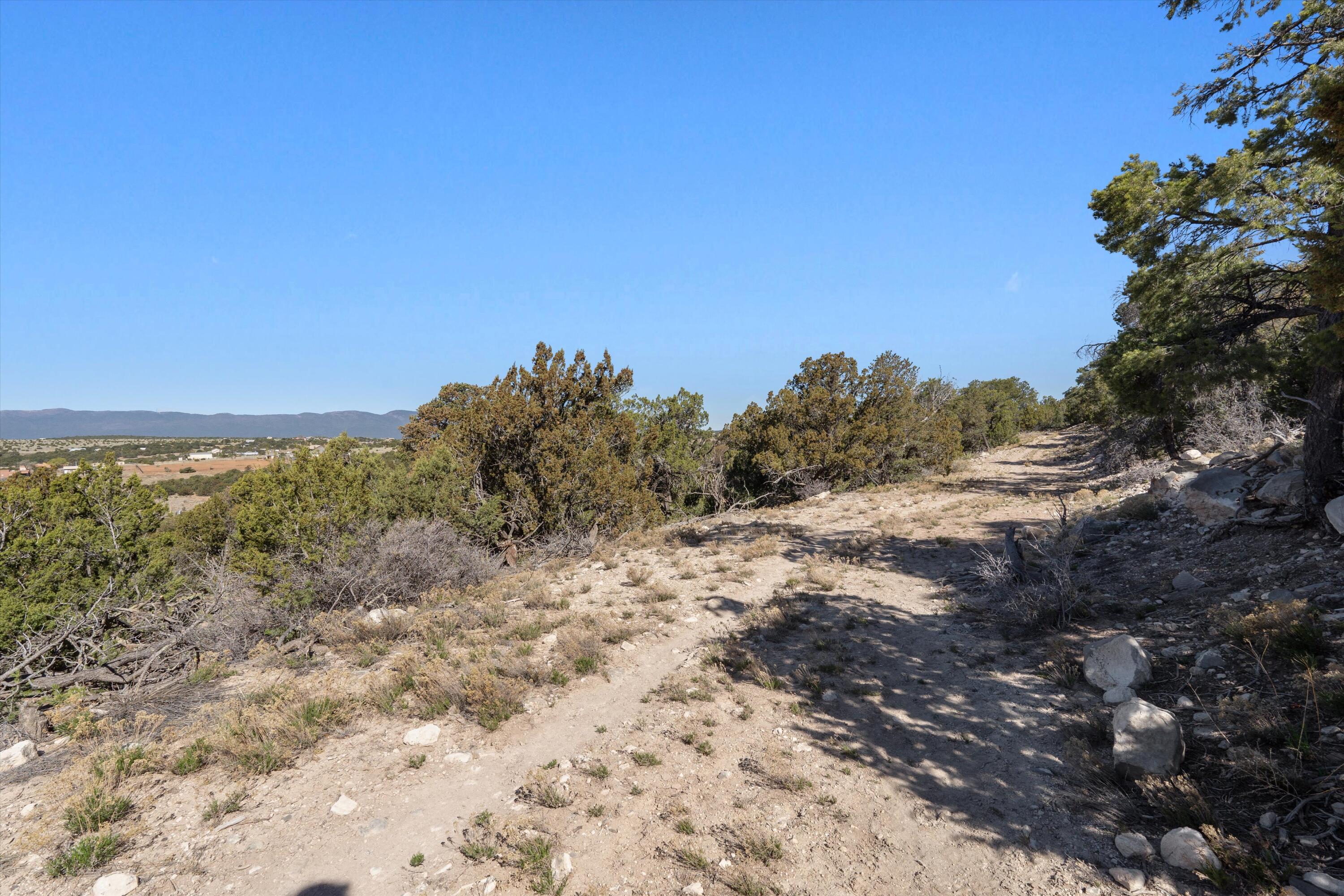 35 Alta Court, Edgewood, New Mexico image 3
