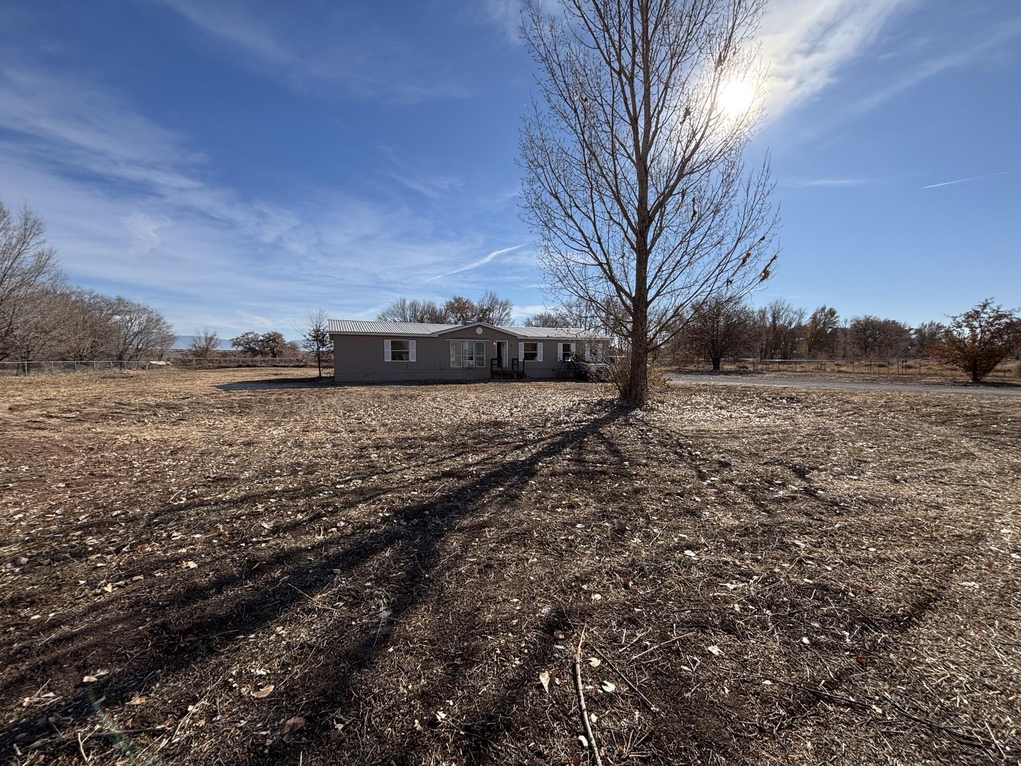 8 Valle Lobo, Los Lunas, New Mexico image 33