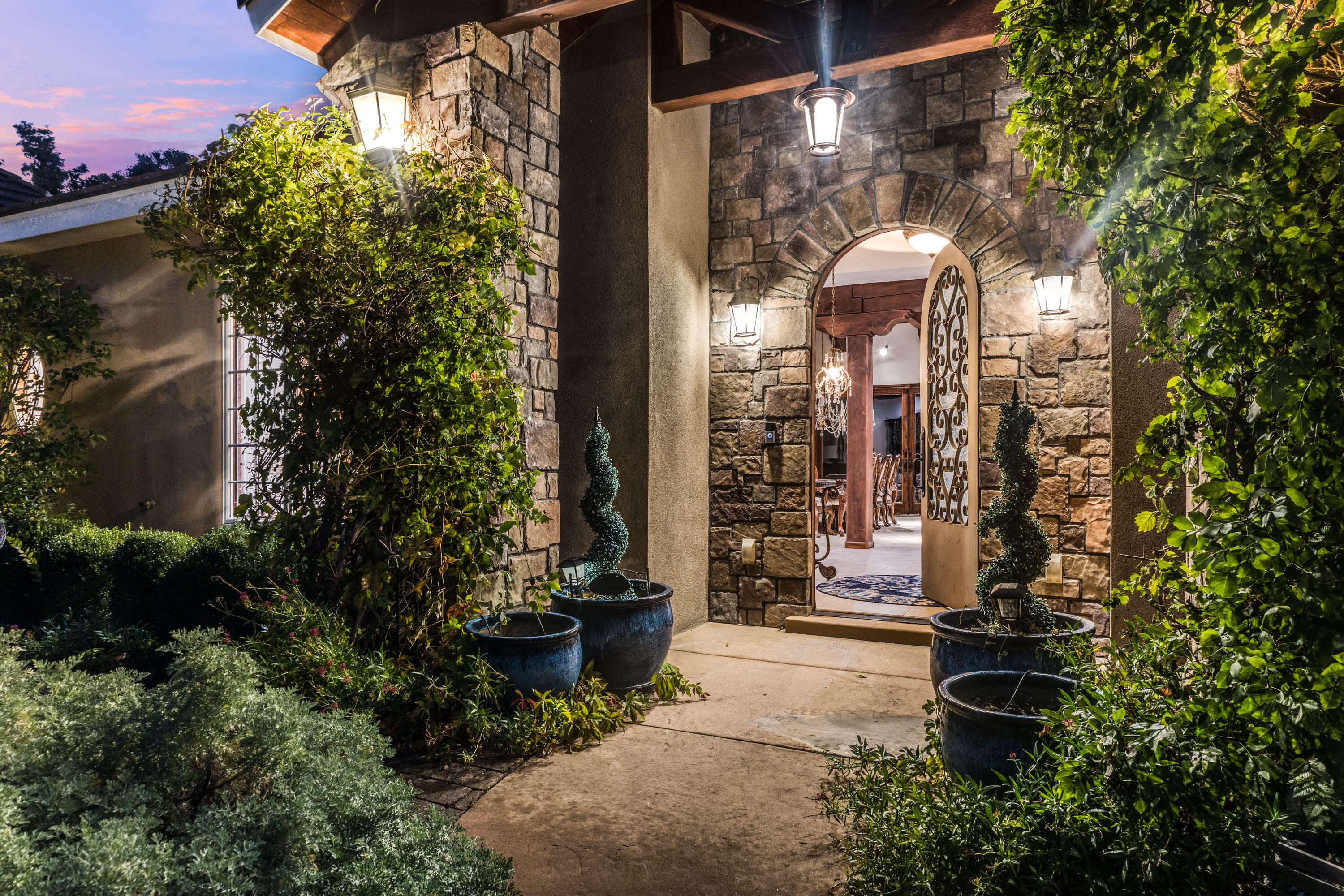 4658 Los Poblanos Circle NW