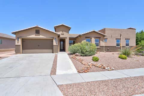 Photo of 5601 Pikes Peak Loop NE, Rio Rancho, NM 87144 (MLS # 1108703)