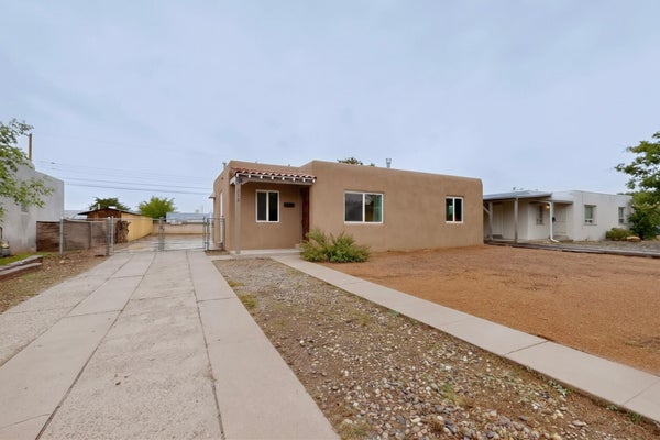 313 GENERAL BRADLEY ST NE, ALBUQUERQUE, NM 87123 - Image 99adc6f27da063f67f4989ff2f33db0c/1852195492