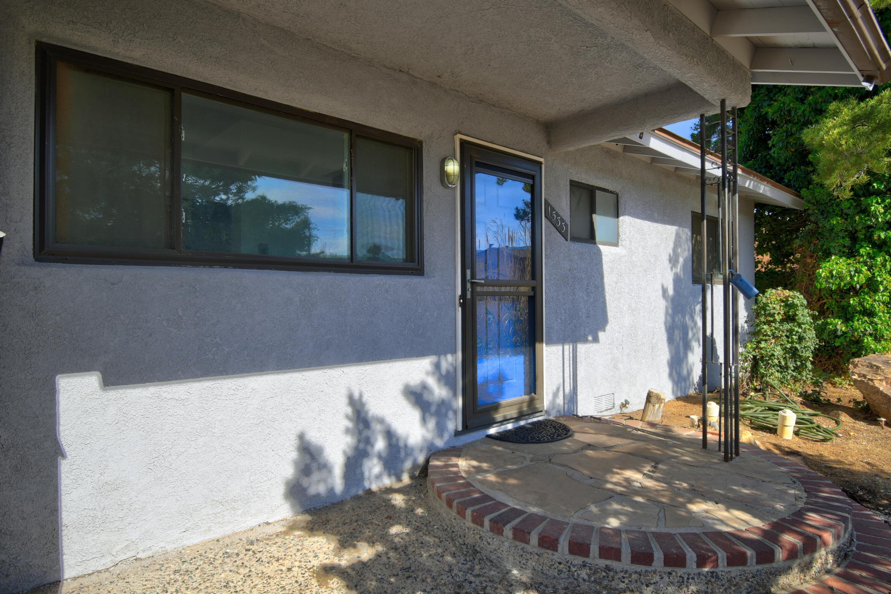 1533 Garcia Street, Albuquerque, New Mexico image 2