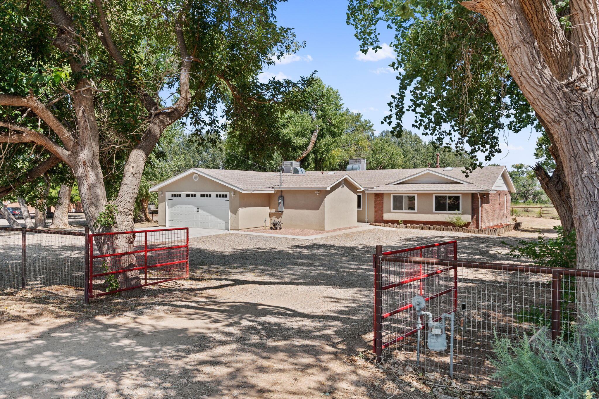 1500 N Mesa Road, Belen, New Mexico image 2