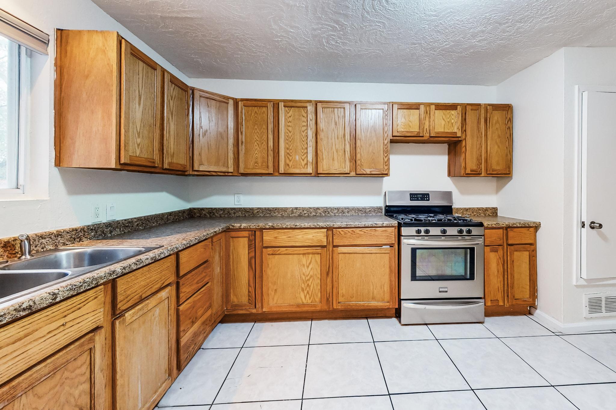 1120 Buena Vista Drive, Albuquerque, New Mexico image 14