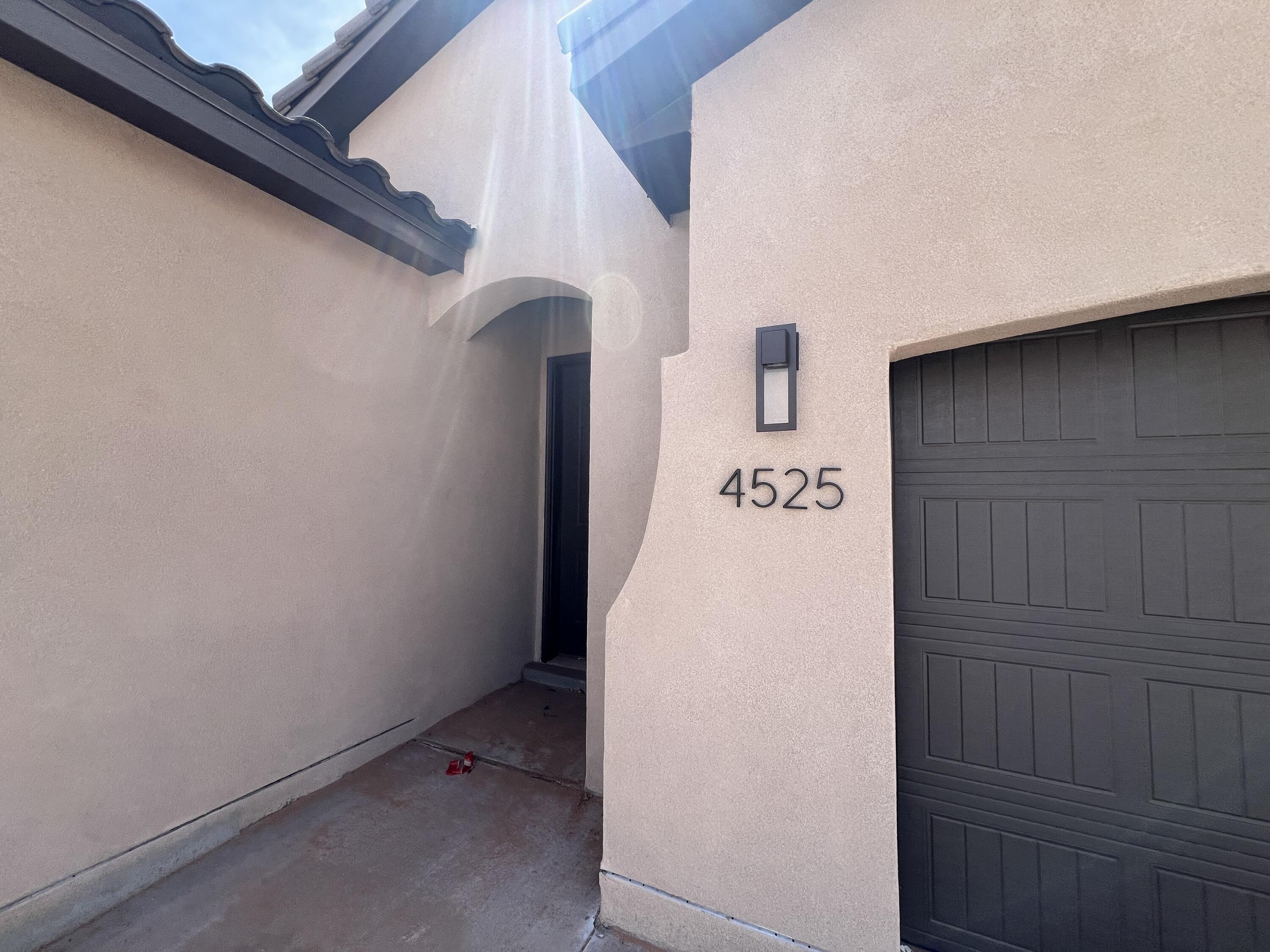 4525 Olivia Drive, Rio Rancho, New Mexico image 2