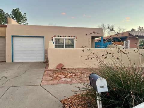 6028 Landry Avenue NW Albuquerque NM 87120