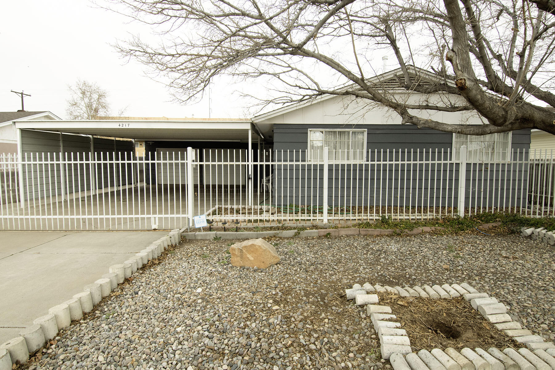 4217 Hendrix Road NE