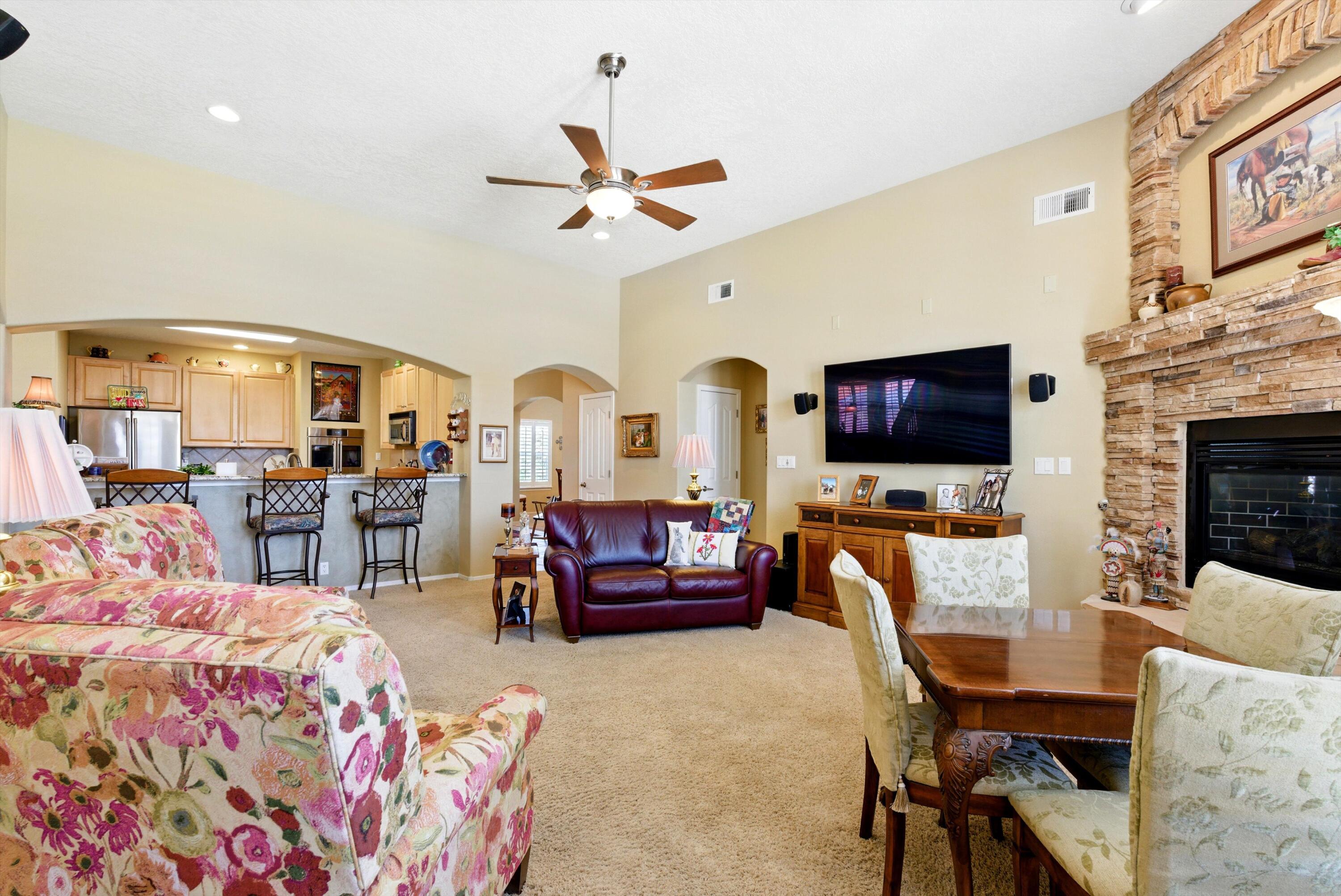 4972 Night Hawk Drive, Rio Rancho, New Mexico image 12