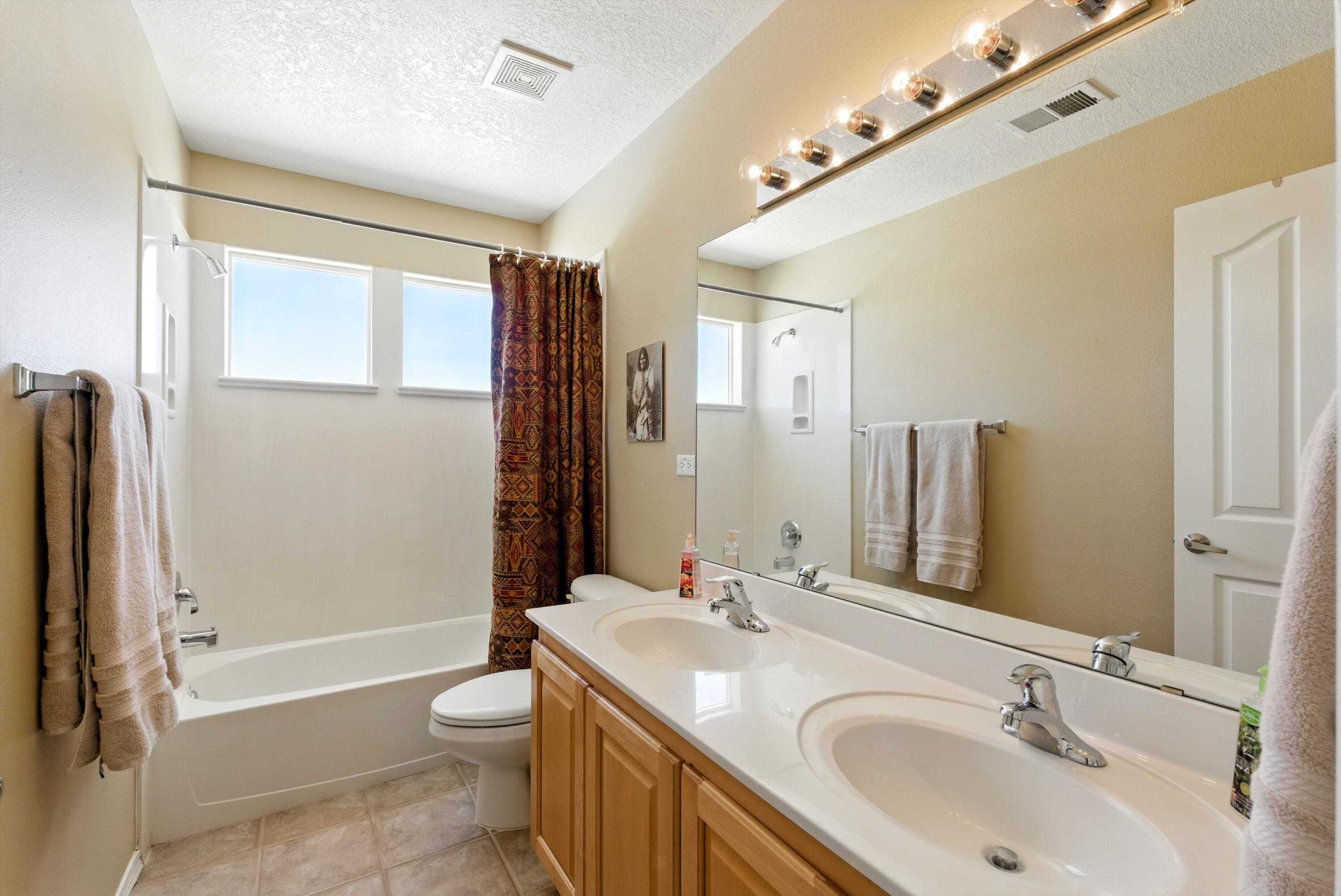 4972 Night Hawk Drive, Rio Rancho, New Mexico image 33