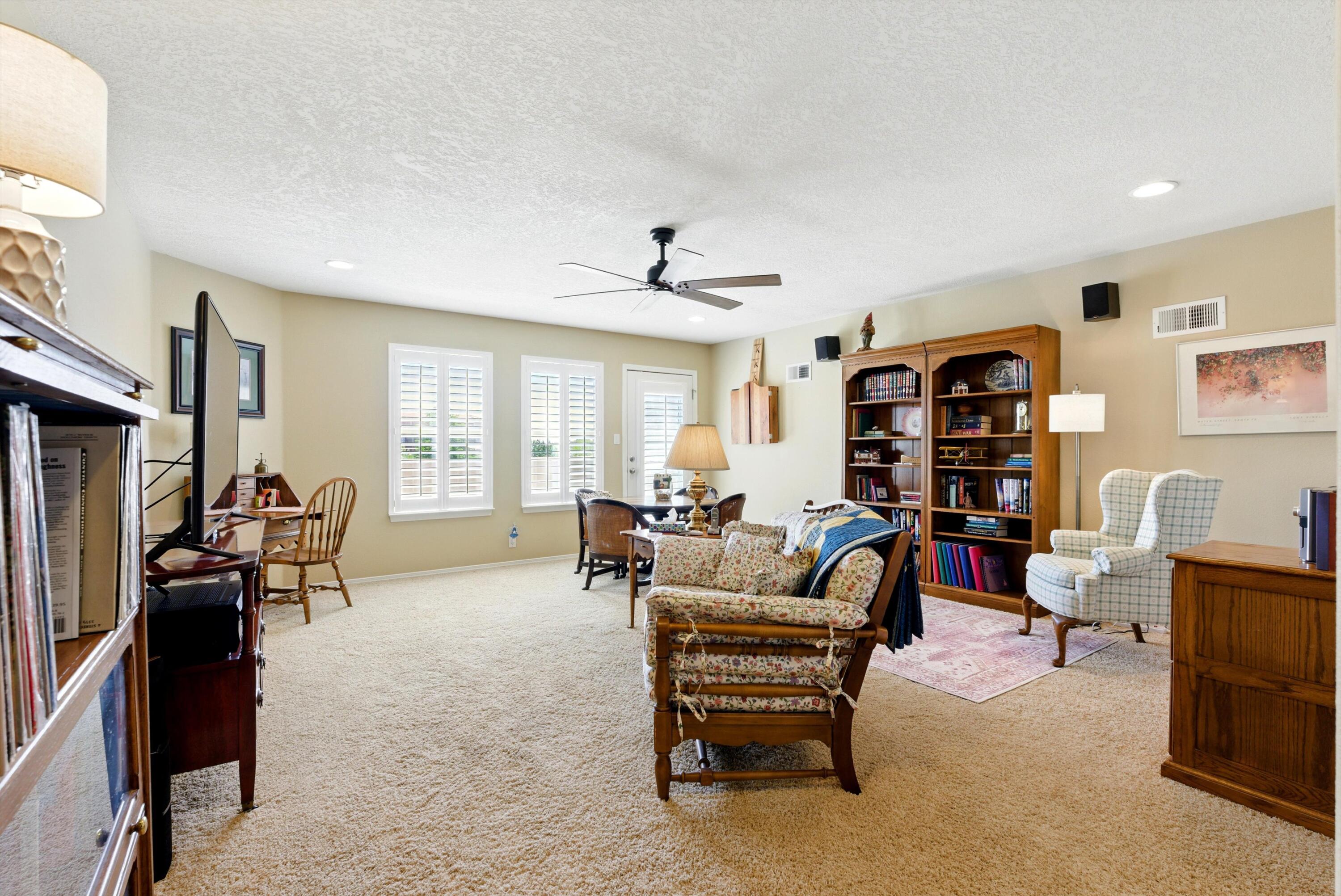 4972 Night Hawk Drive, Rio Rancho, New Mexico image 36