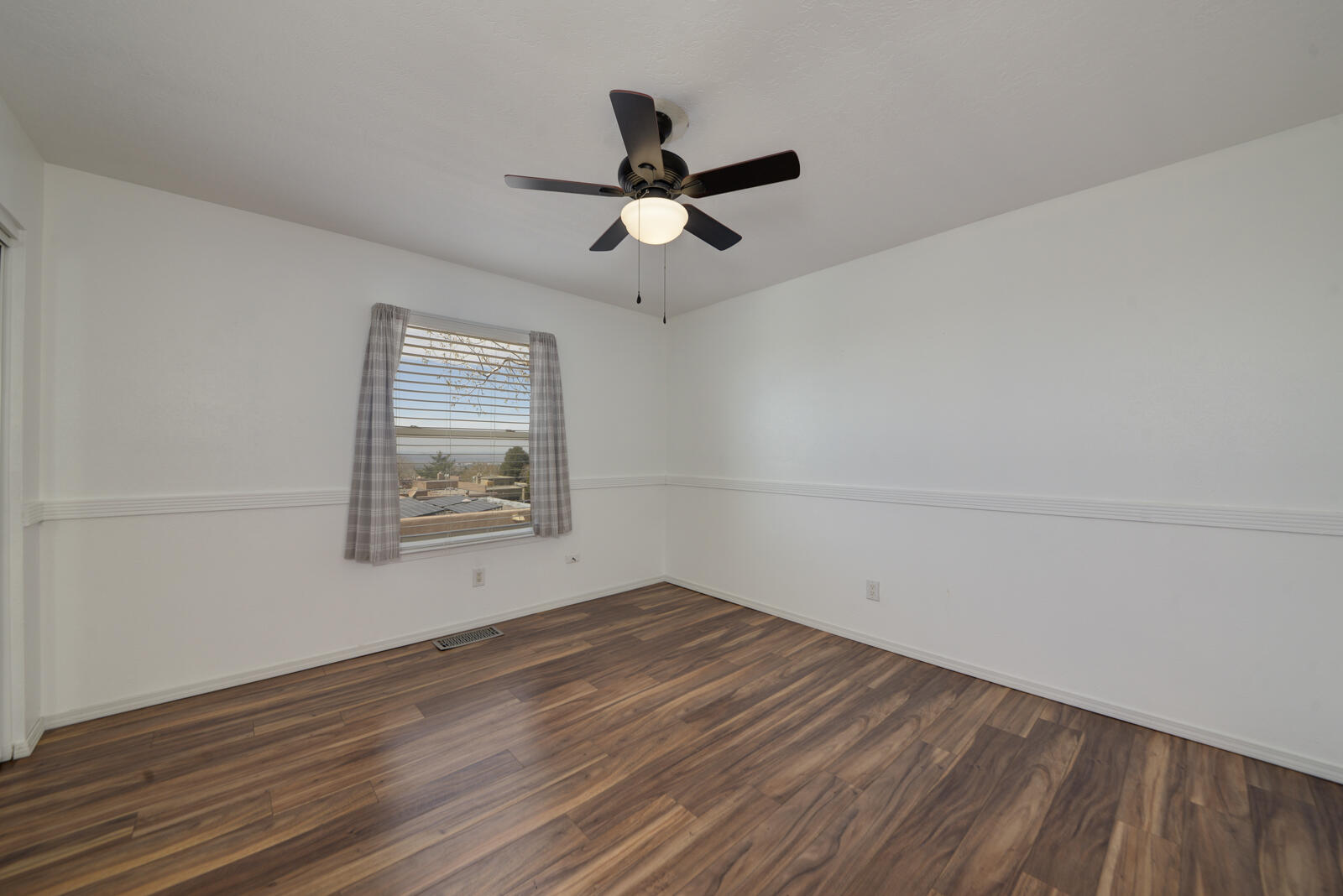821 Hope Place, Albuquerque, New Mexico image 28