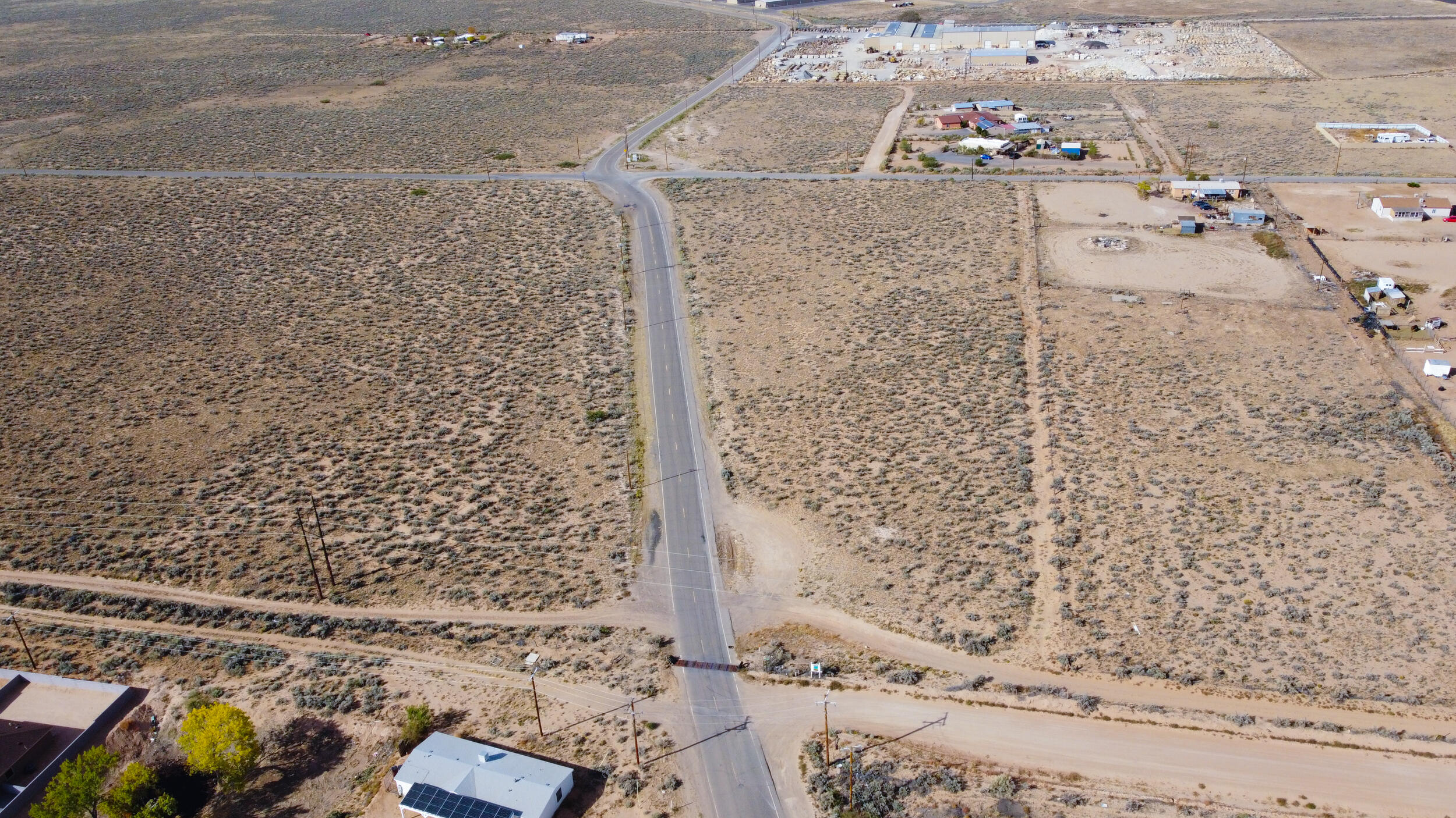 Camino Del Llano, Belen, New Mexico image 6