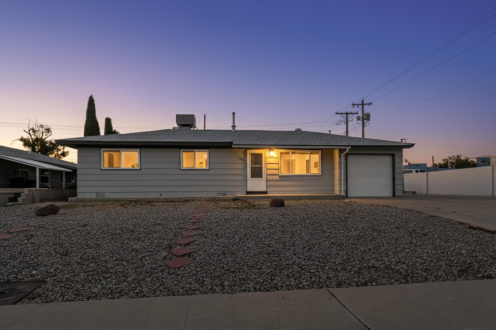 5001 Douglas Macarthur Road NE