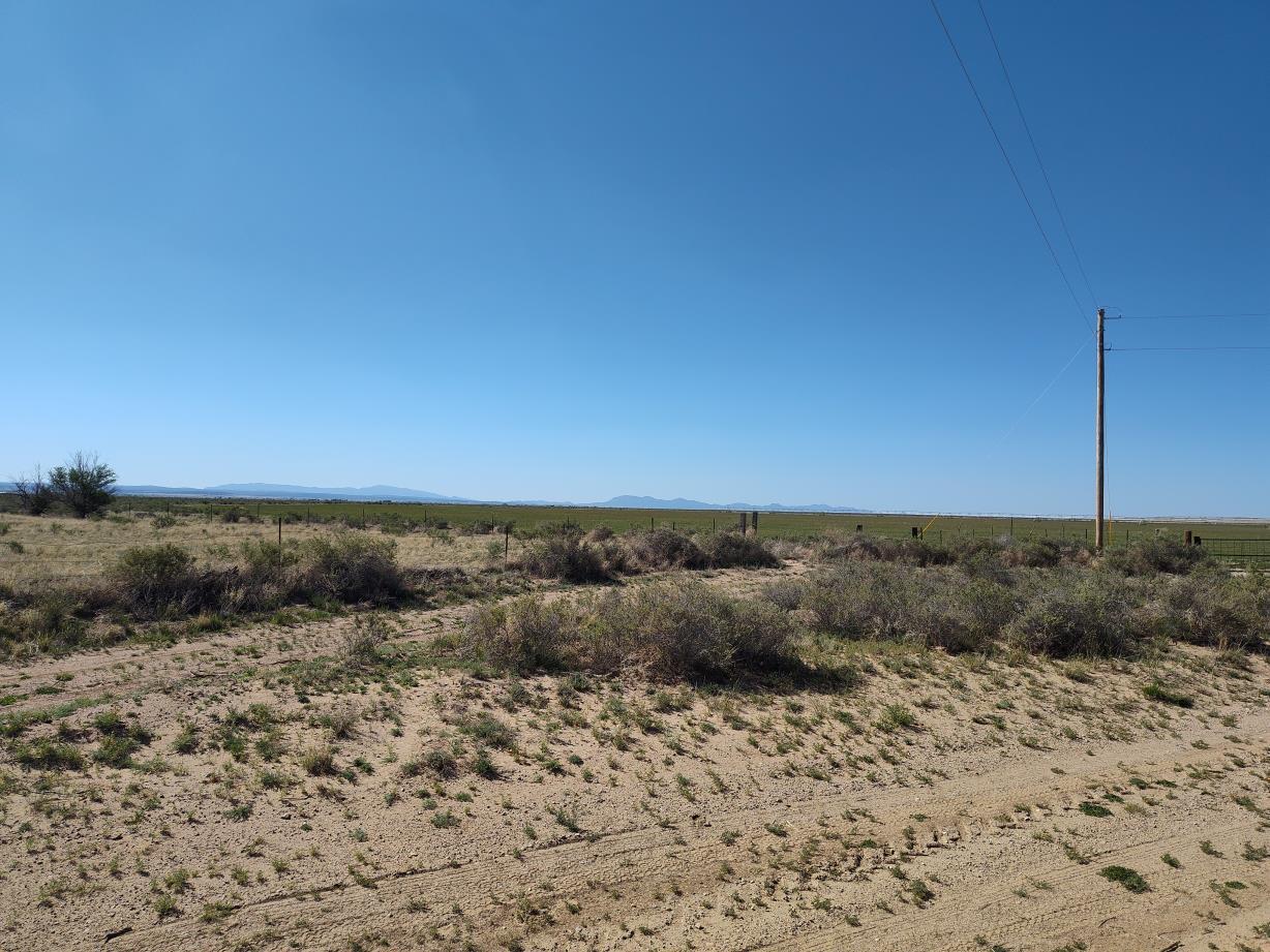 Ice Plant Court, McIntosh, New Mexico image 2