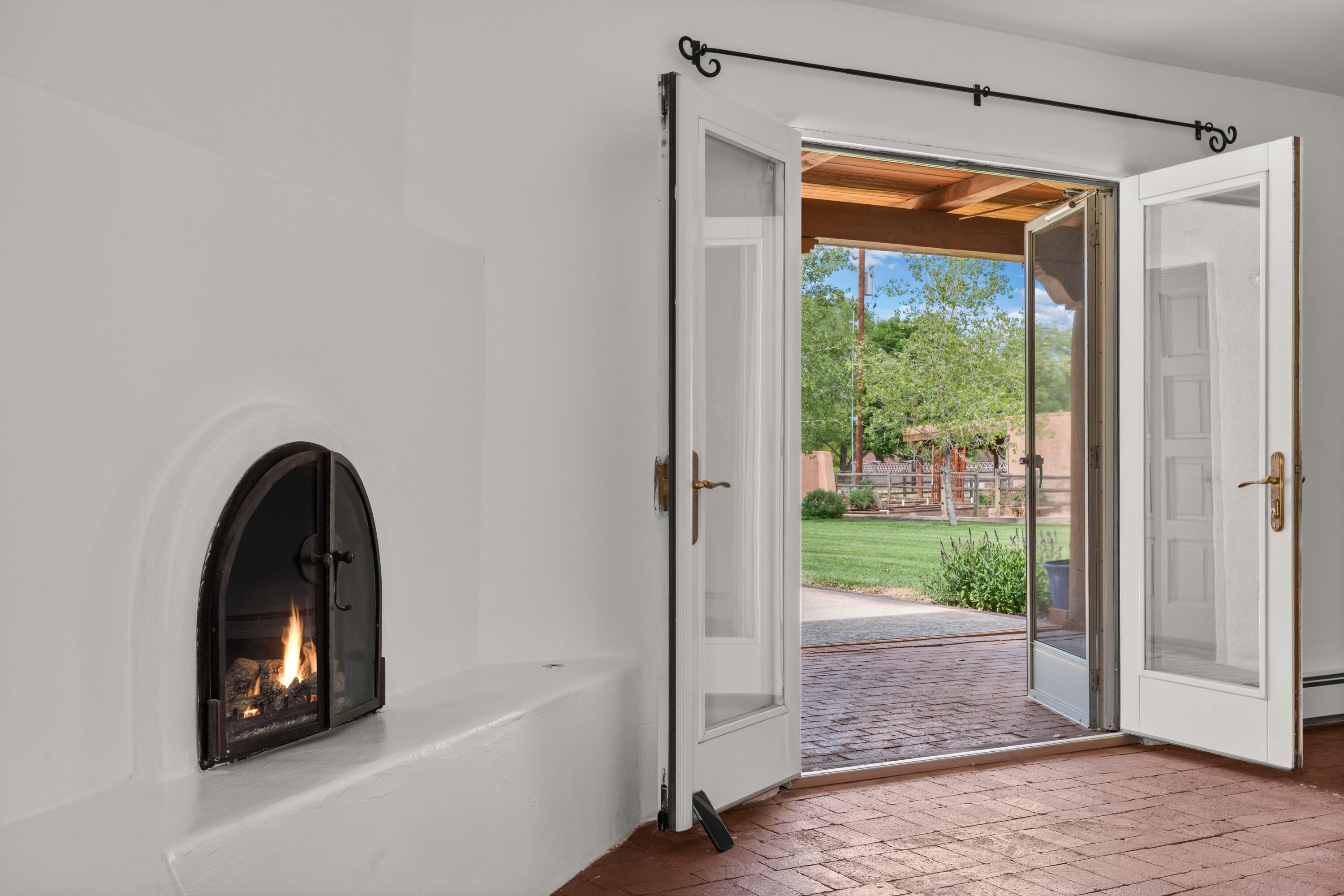 384 Chaparral Lane, Corrales, New Mexico image 37