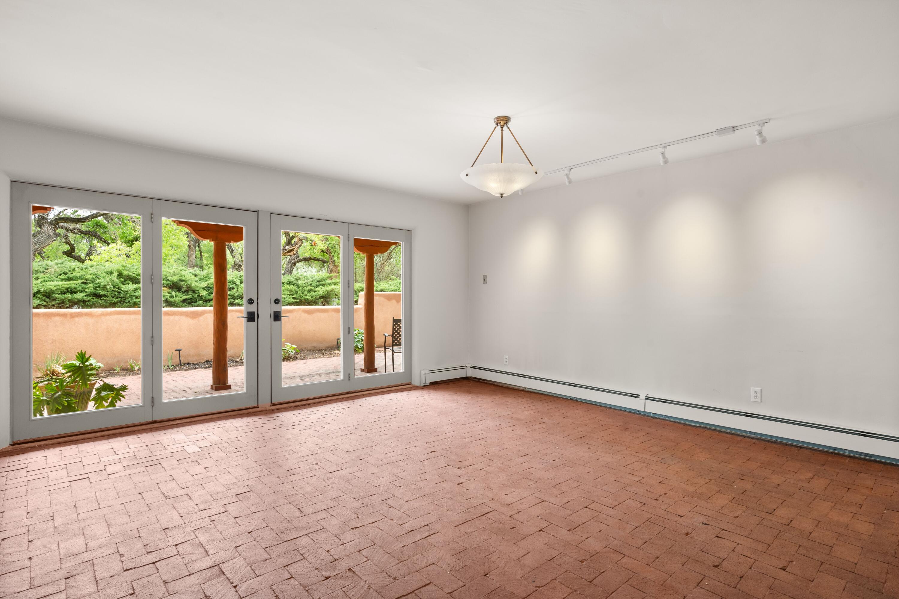 384 Chaparral Lane, Corrales, New Mexico image 13