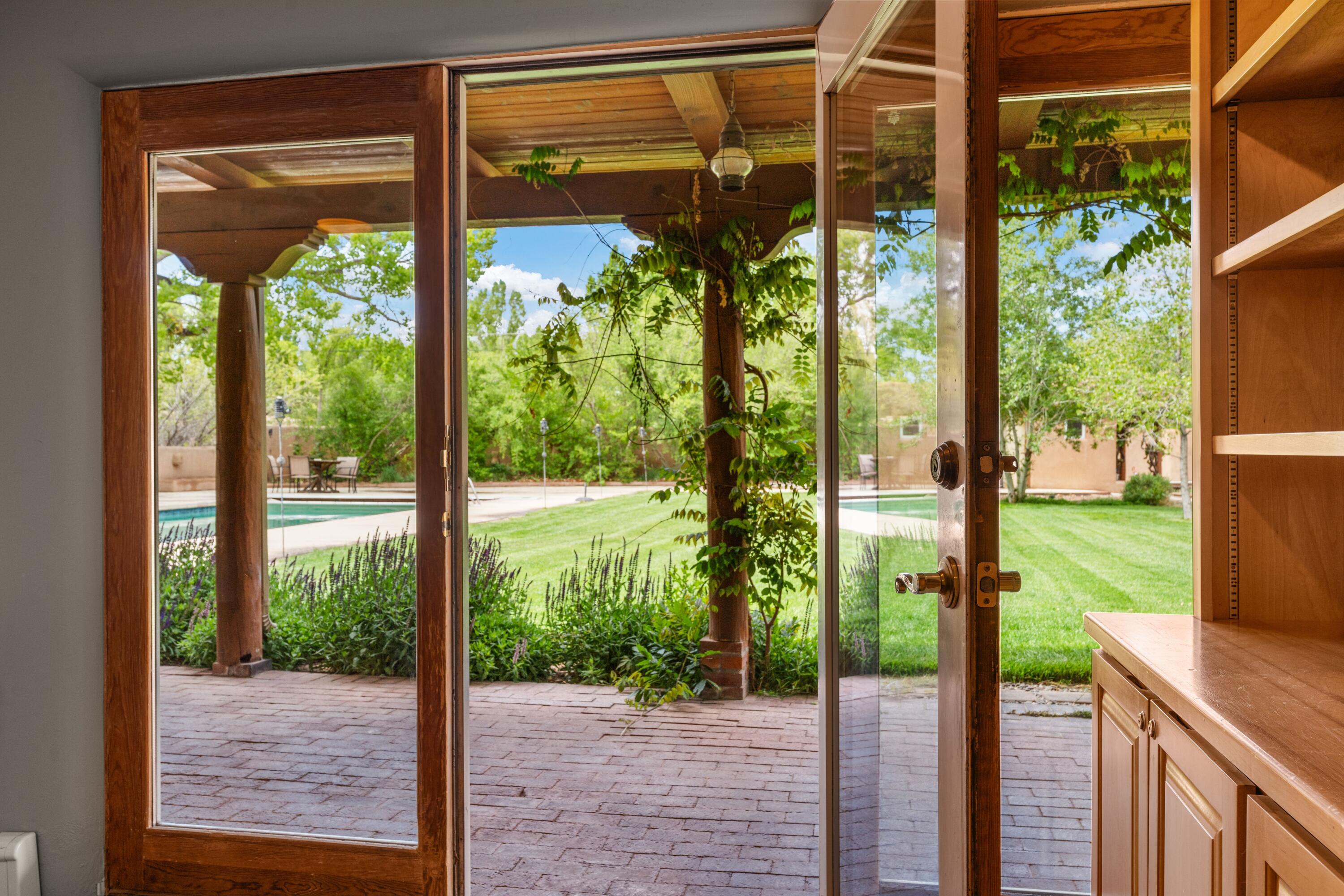 384 Chaparral Lane, Corrales, New Mexico image 26