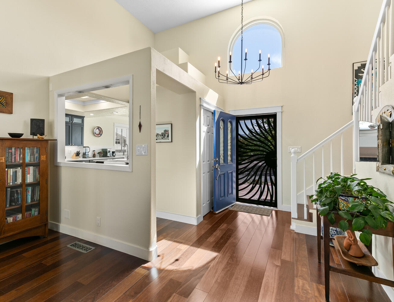 6115 Medford Court, Albuquerque, New Mexico image 2