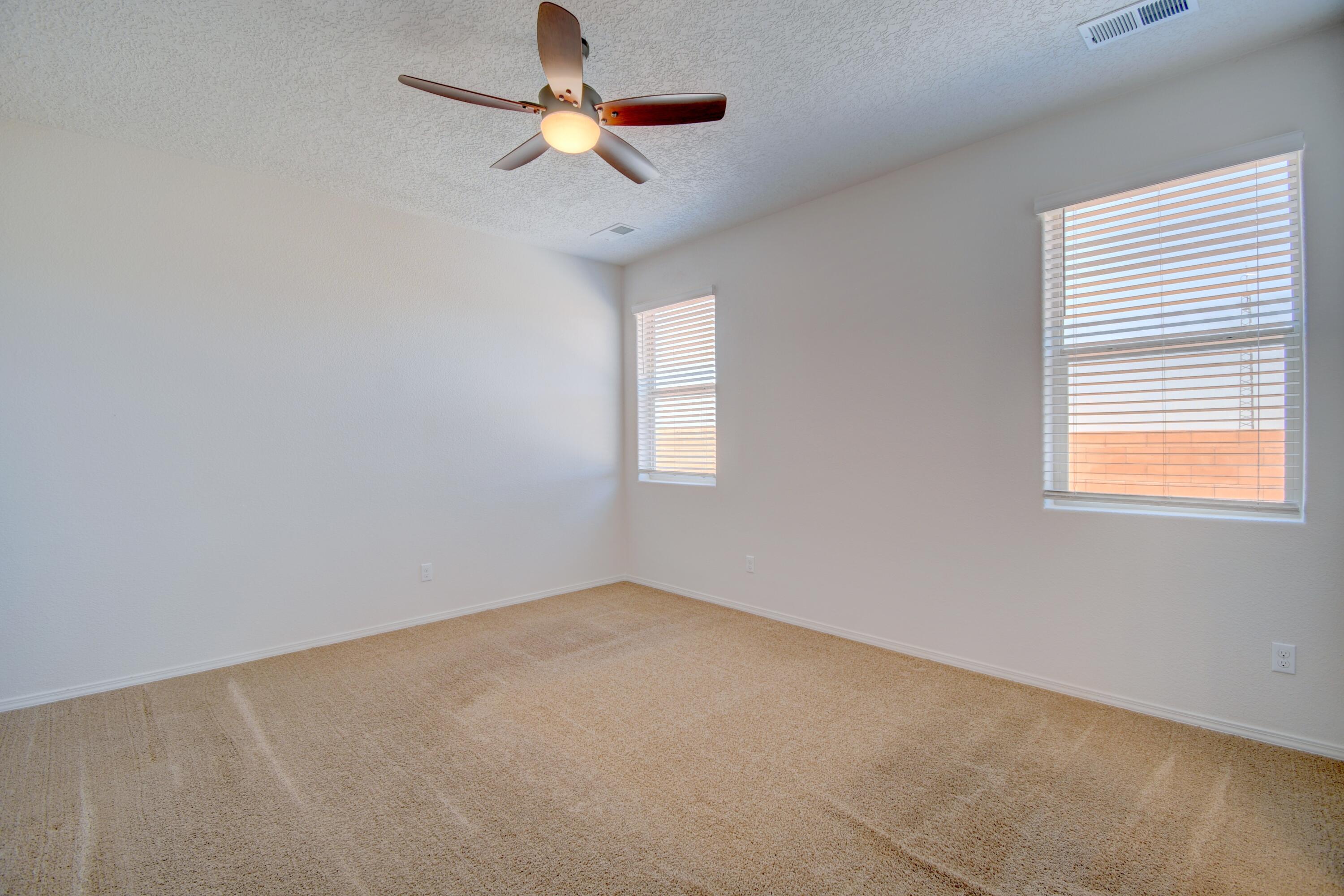 17 Hermanos Loop, Los Lunas, New Mexico image 8