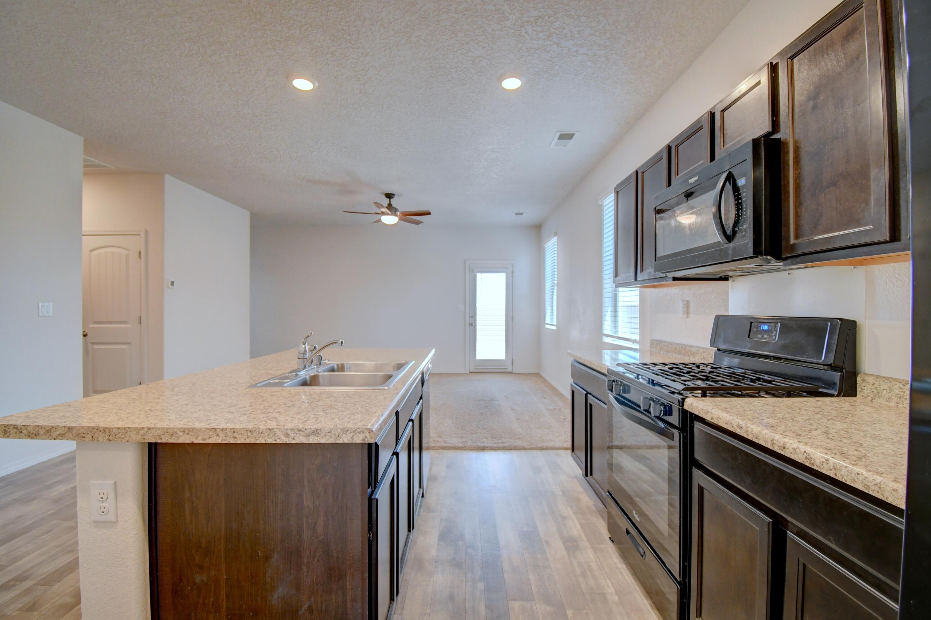 17 Hermanos Loop, Los Lunas, New Mexico image 5