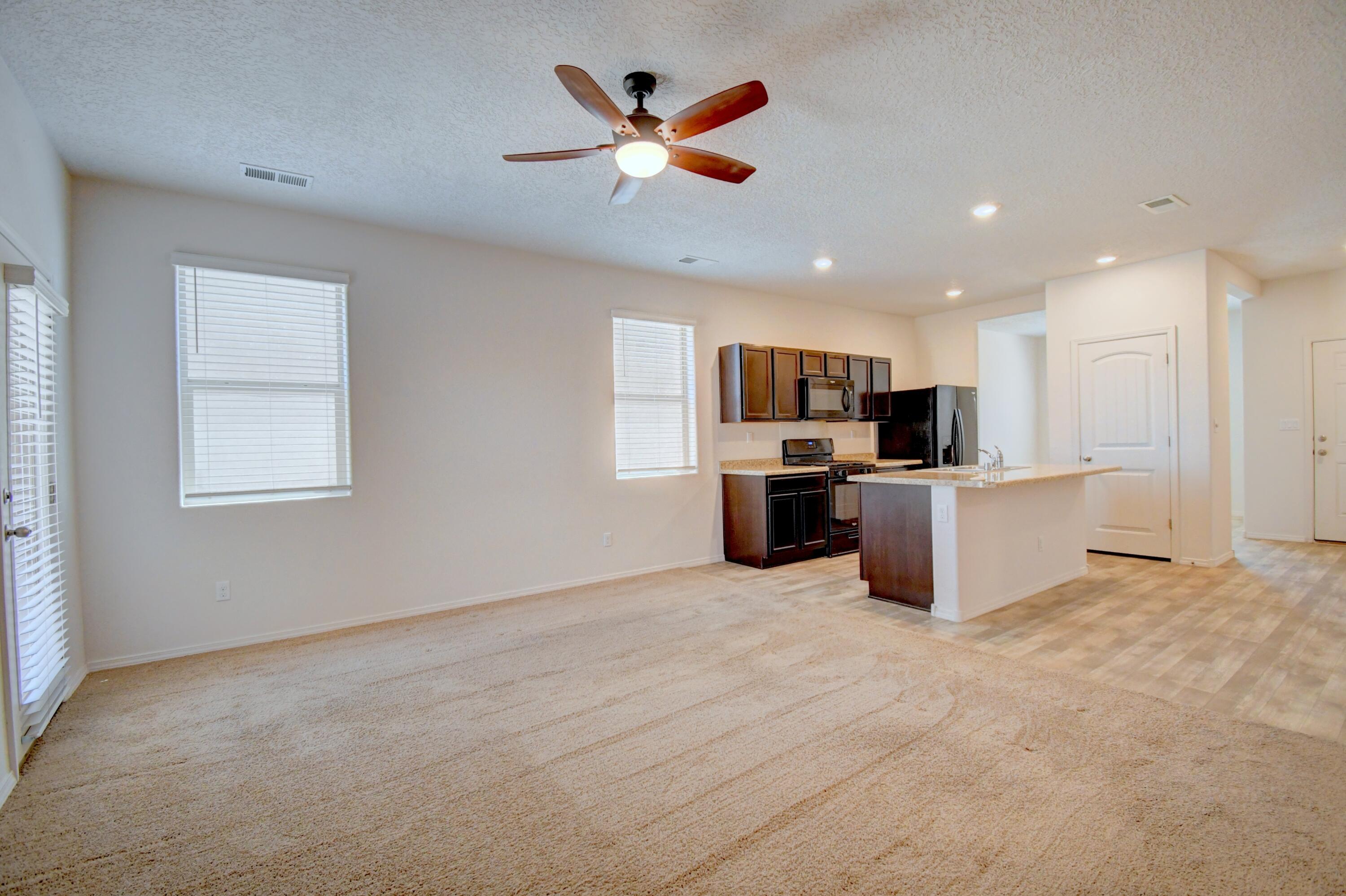 17 Hermanos Loop, Los Lunas, New Mexico image 3