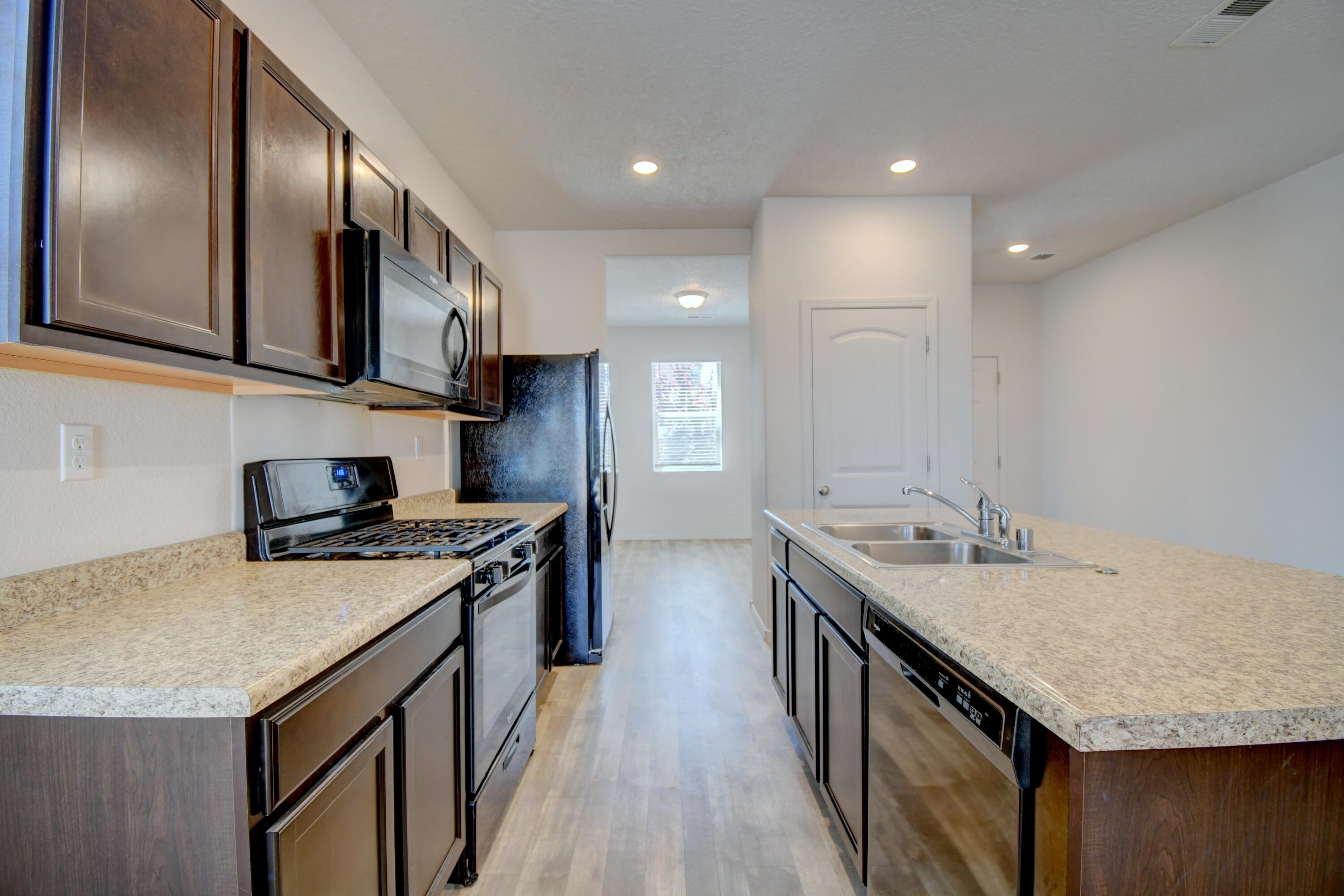 17 Hermanos Loop, Los Lunas, New Mexico image 6