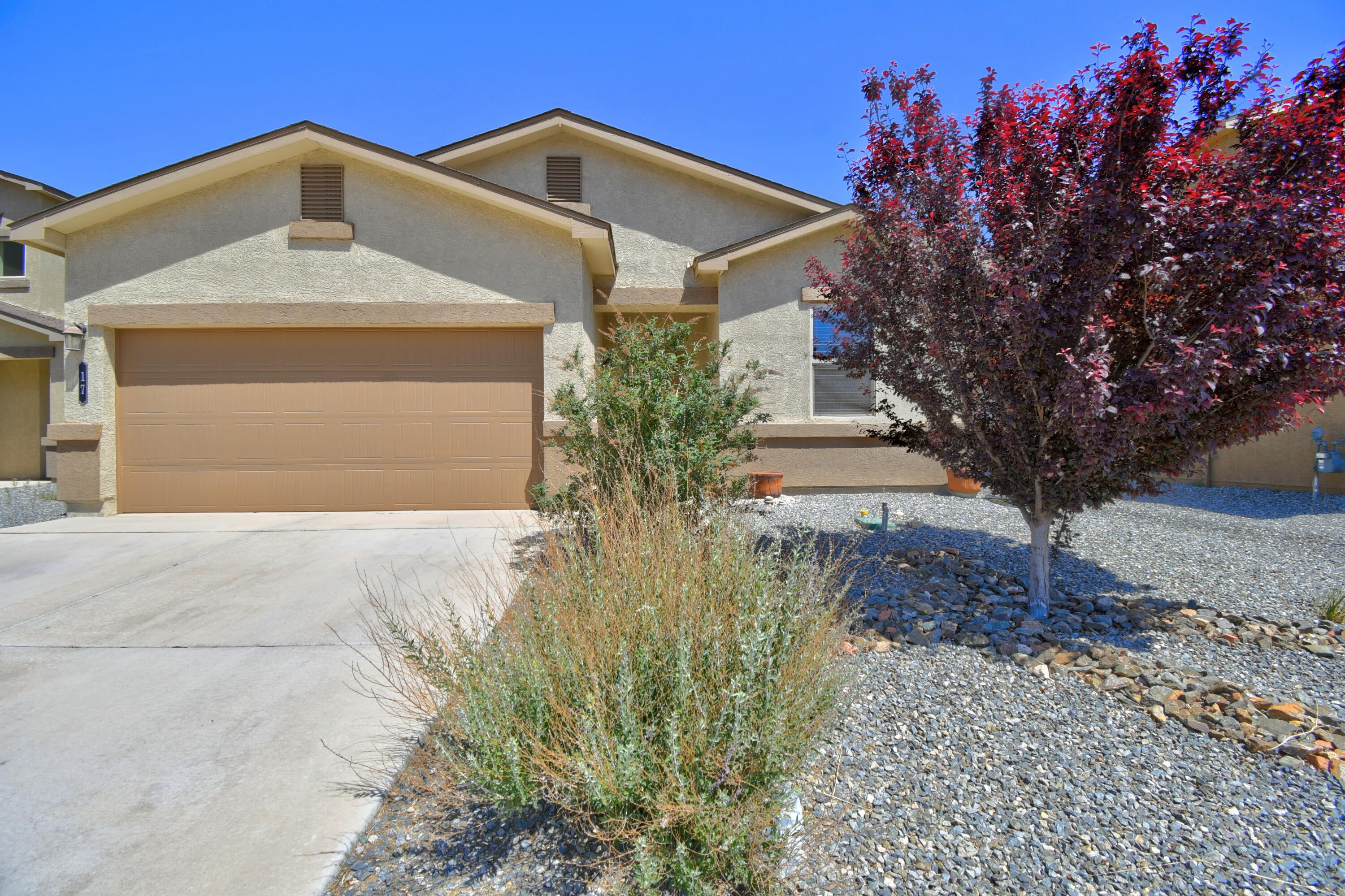 17 Hermanos Loop, Los Lunas, New Mexico image 1