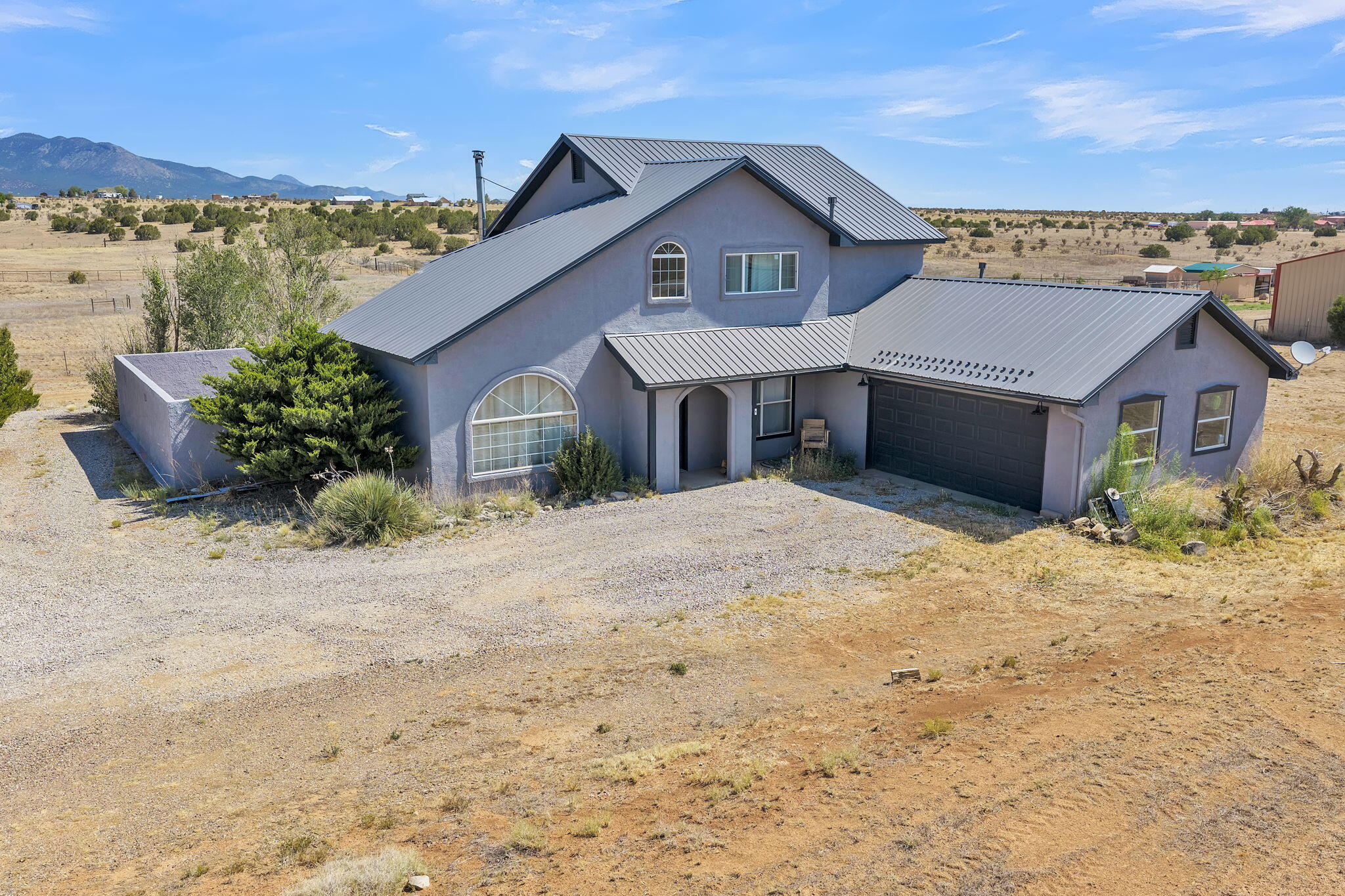 95 W Hill Ranch Road