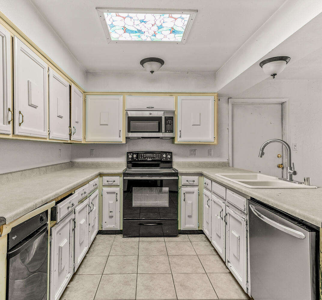 24 Lakeshore Drive, Albuquerque, New Mexico image 9