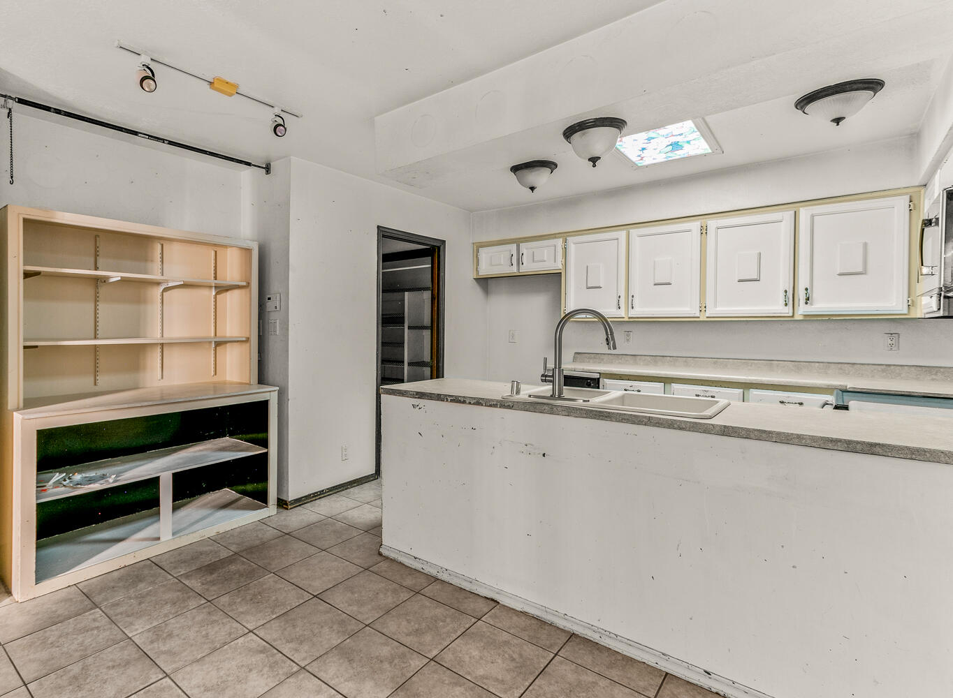 24 Lakeshore Drive, Albuquerque, New Mexico image 8