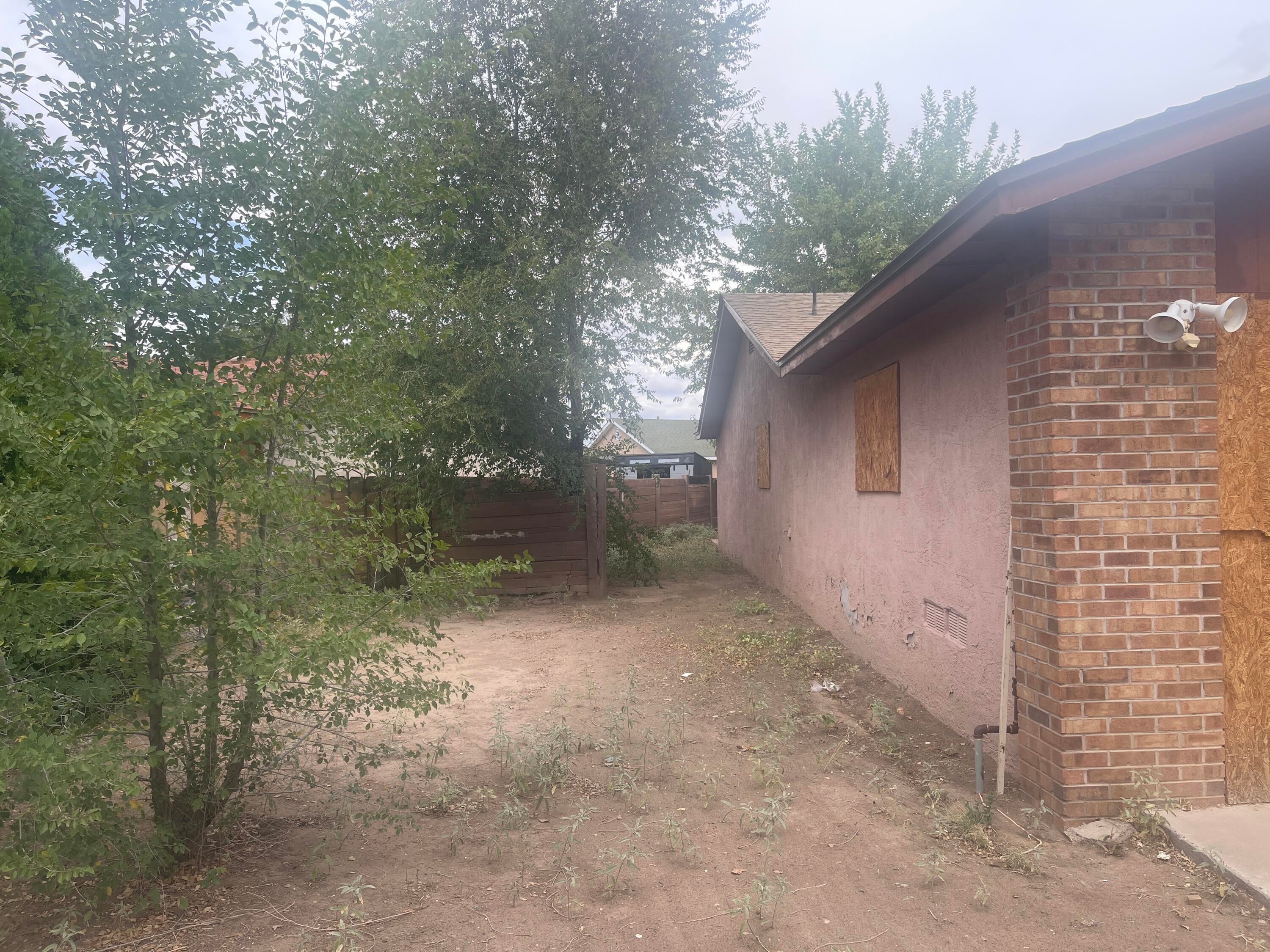 2715 Bryan Court SW