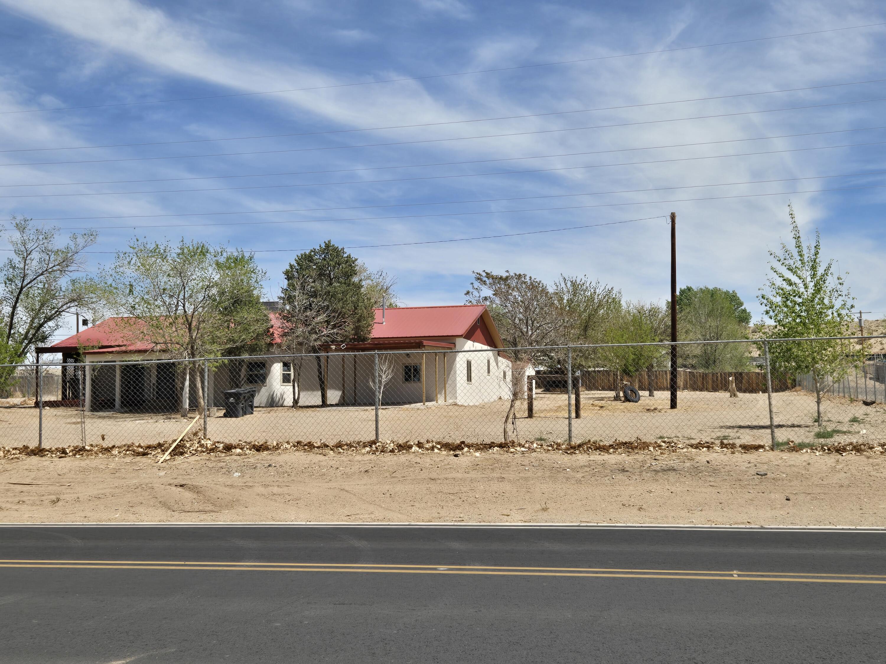 116 La Ladera Road, Los Lunas, New Mexico image 2