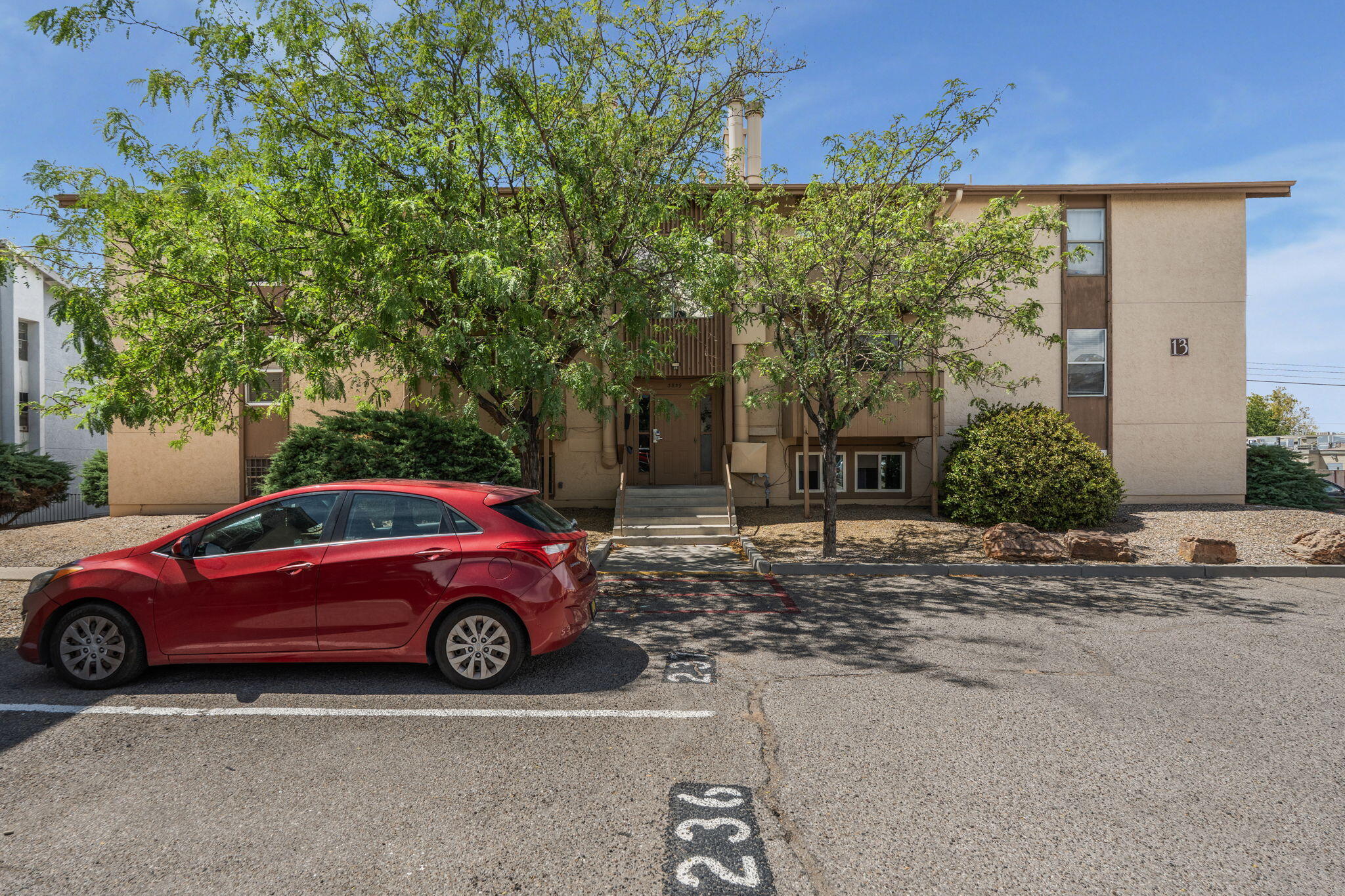 3859 Montgomery Boulevard NE APT 1302