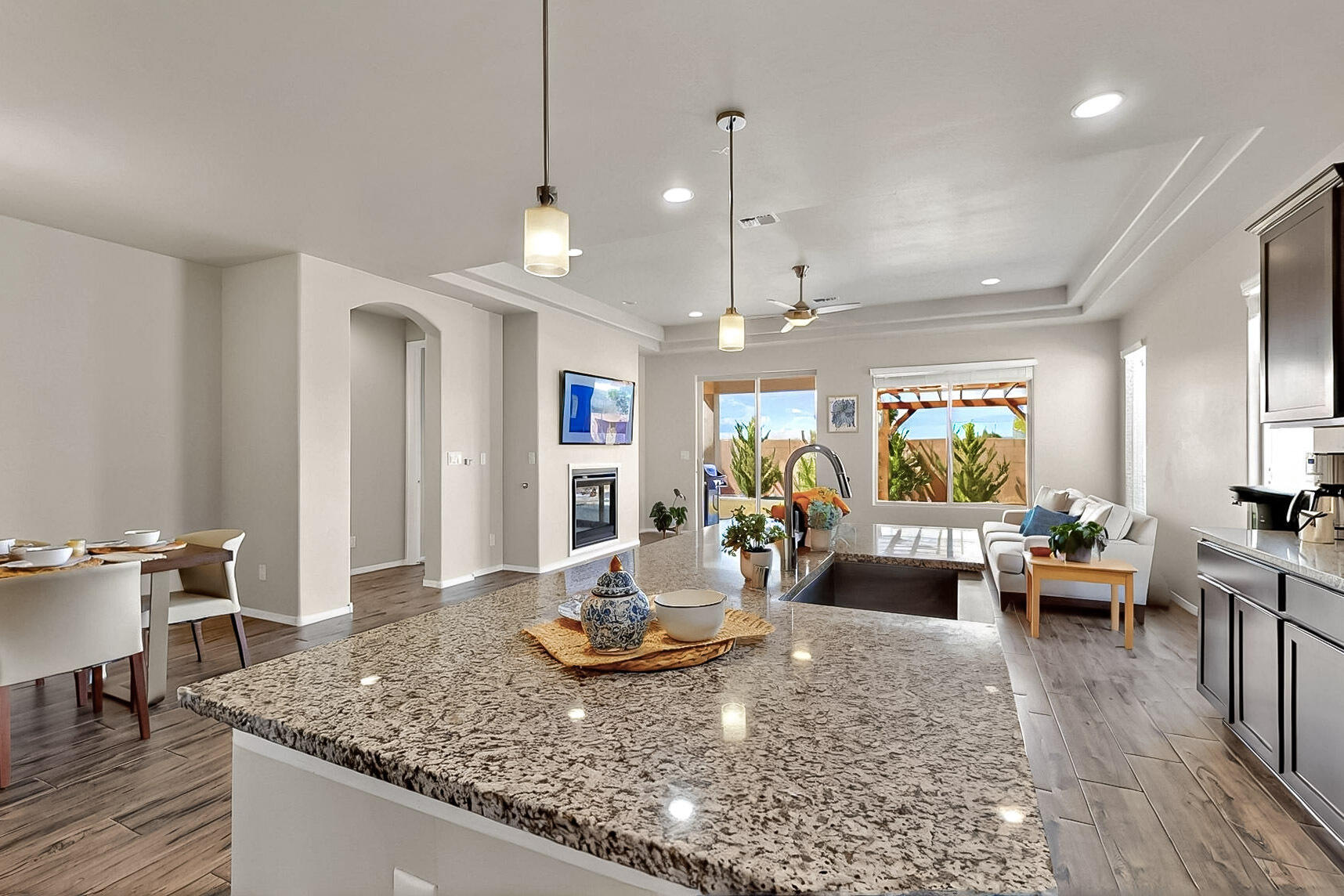 4281 Crowned Eagle Loop, Rio Rancho, New Mexico image 6