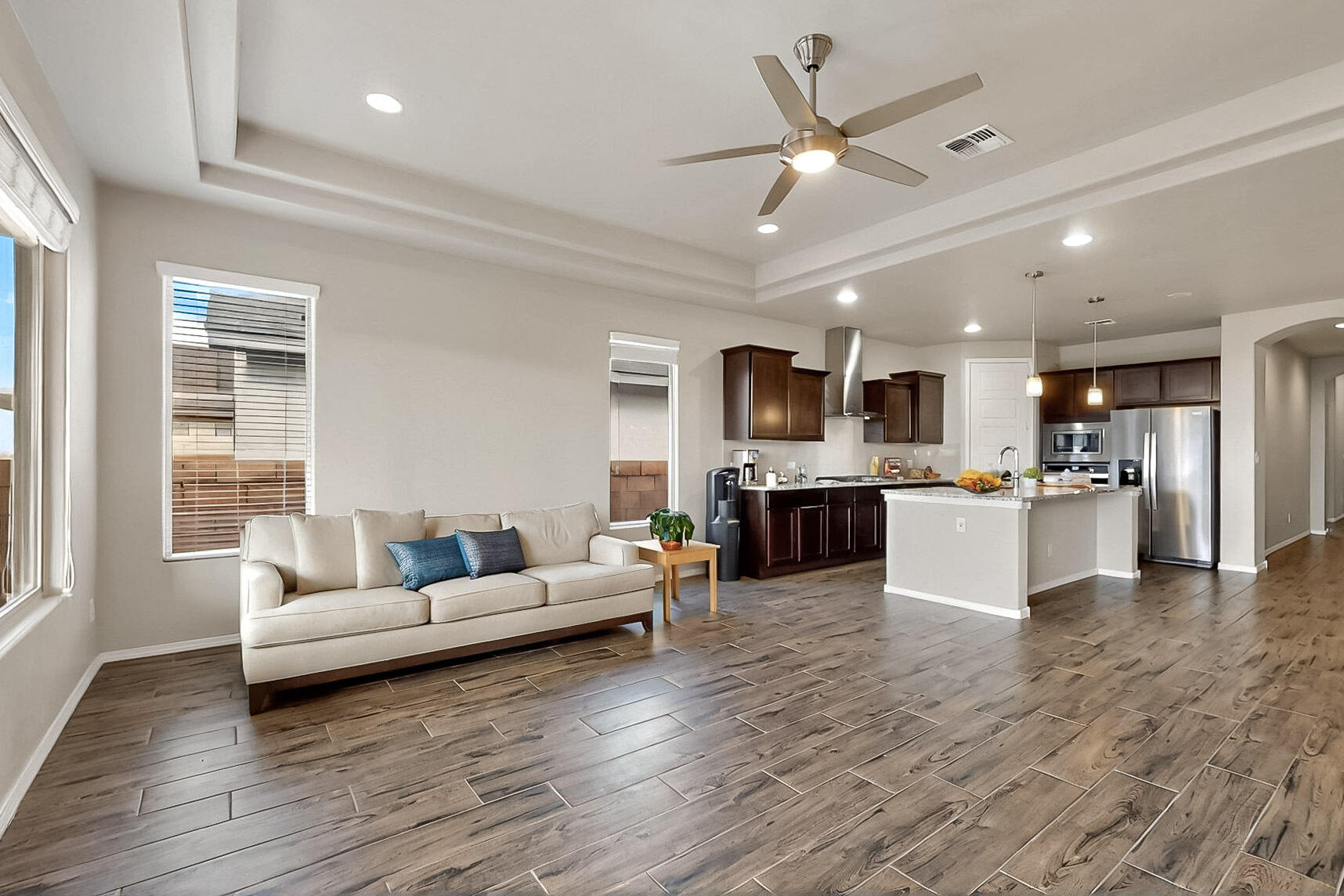 4281 Crowned Eagle Loop, Rio Rancho, New Mexico image 4