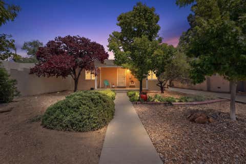 Homes For Sale - 626 Dartmouth Drive<br/> Albuquerque, NM 87106