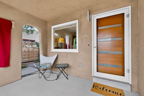 Photo of 405 Amherst Drive NE, Albuquerque, NM 87106 (MLS # 1111134)