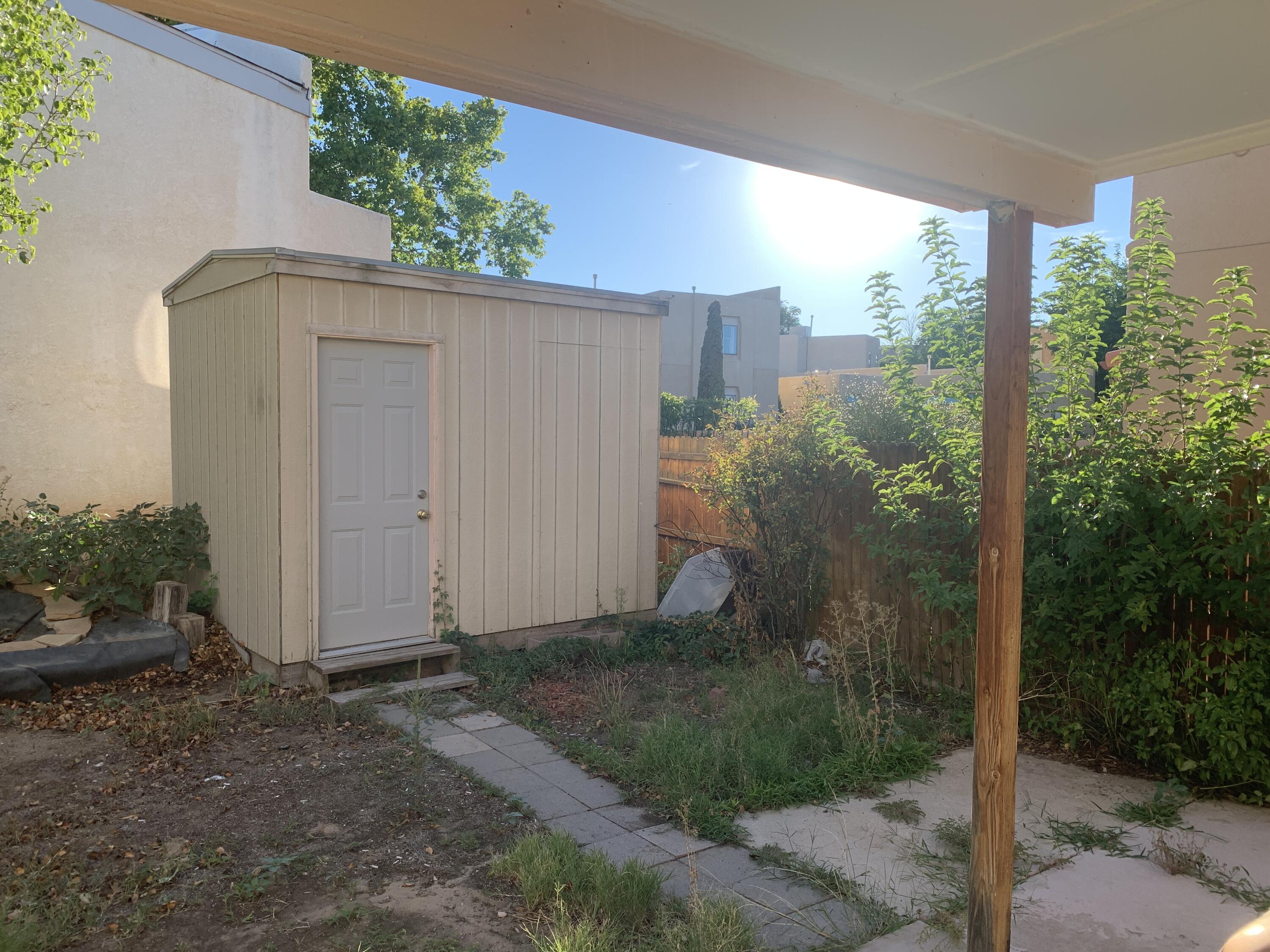 6508 Cliffrose Road, Albuquerque, New Mexico image 3