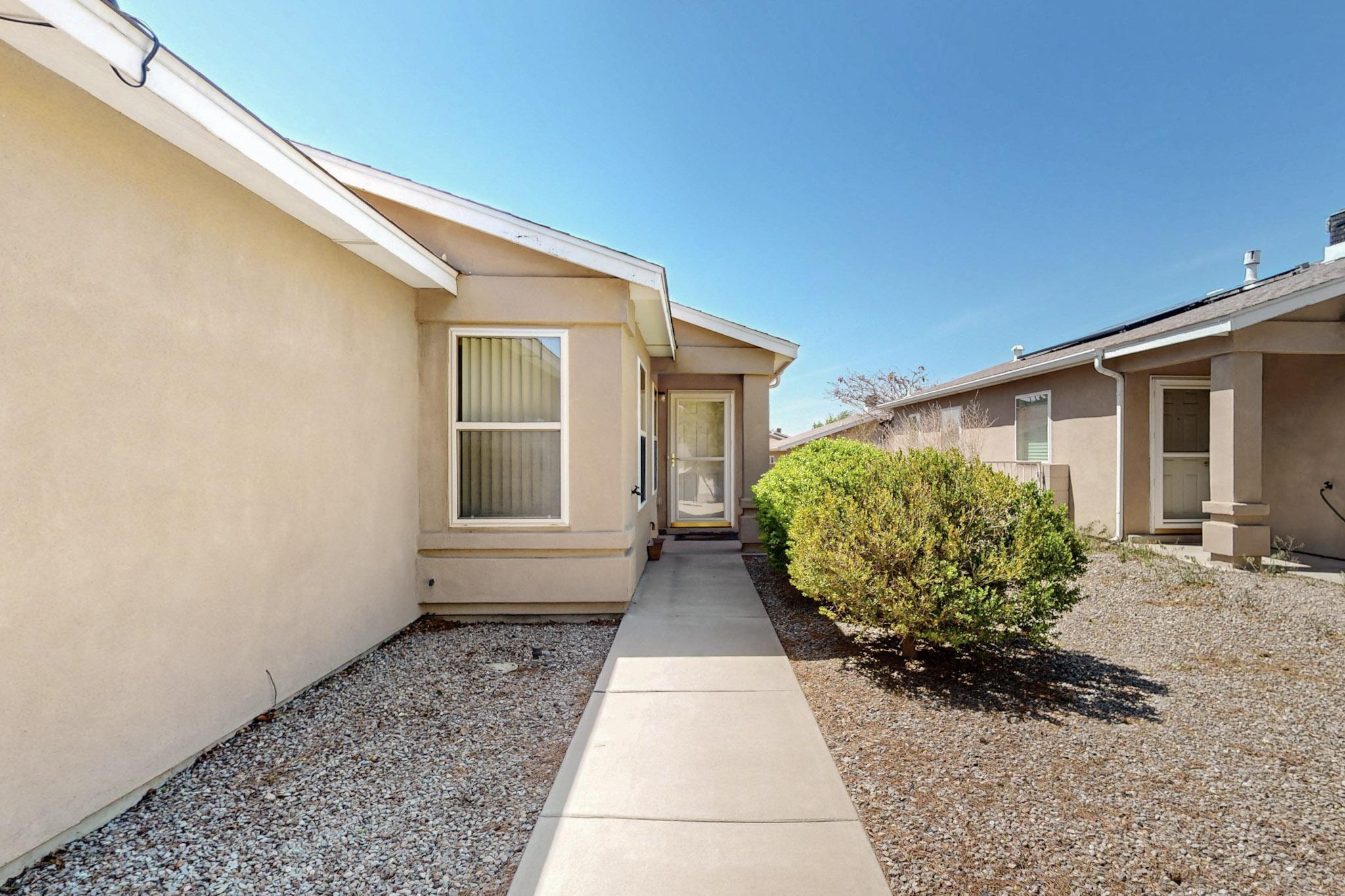 309 Cuadro Street, Albuquerque, New Mexico image 2