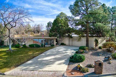 Photo of 1320 Stagecoach Lane SE, Albuquerque, NM 87123 (MLS # 1096521)