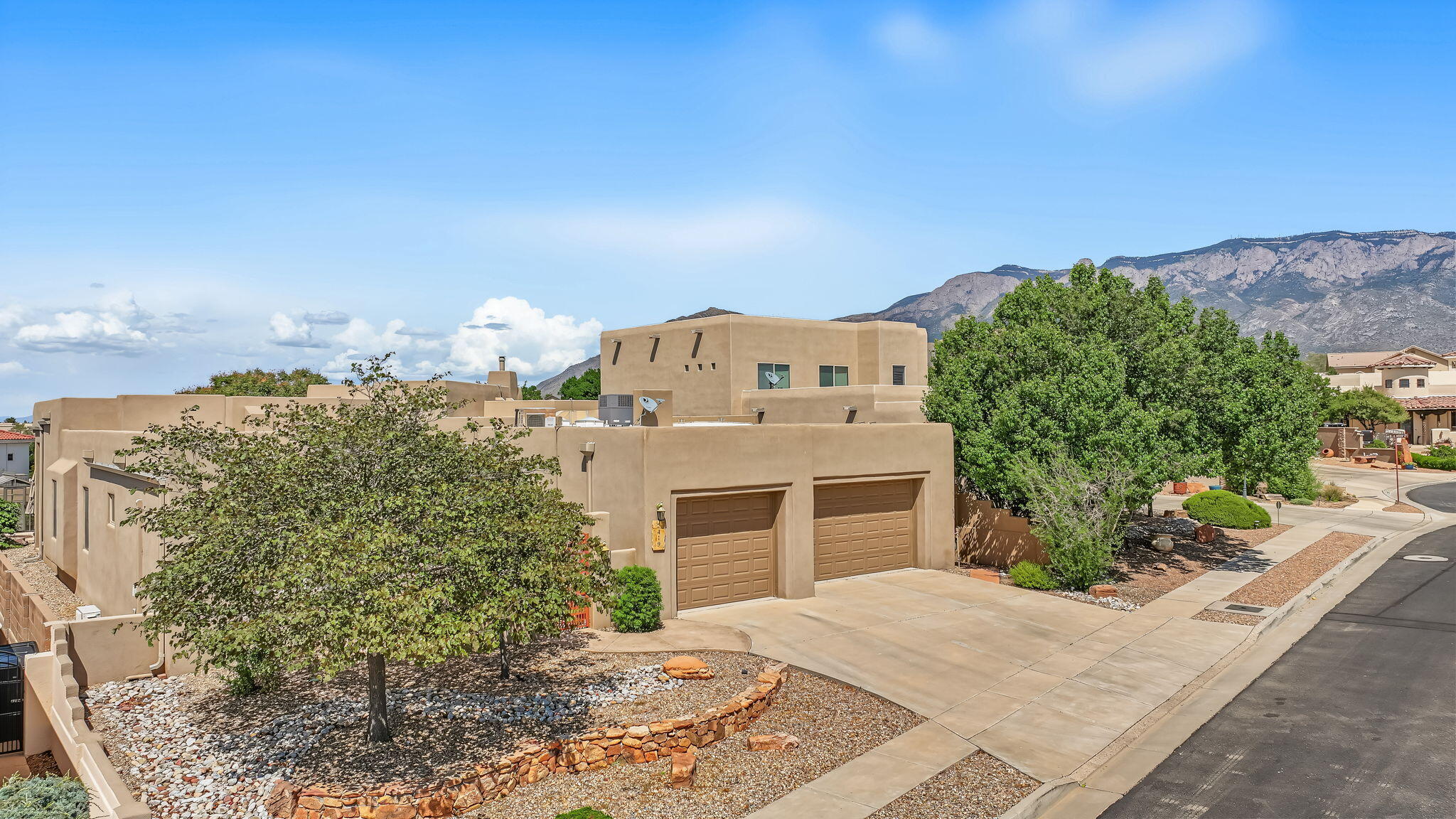 7419 Blue Moon Lane NE