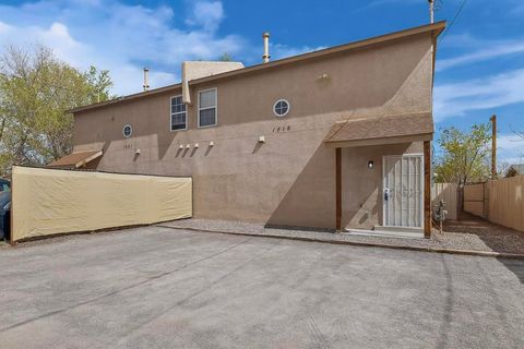 Photo of 1519 Larkin Lane SW, Albuquerque, NM 87105 (MLS # 1099996)