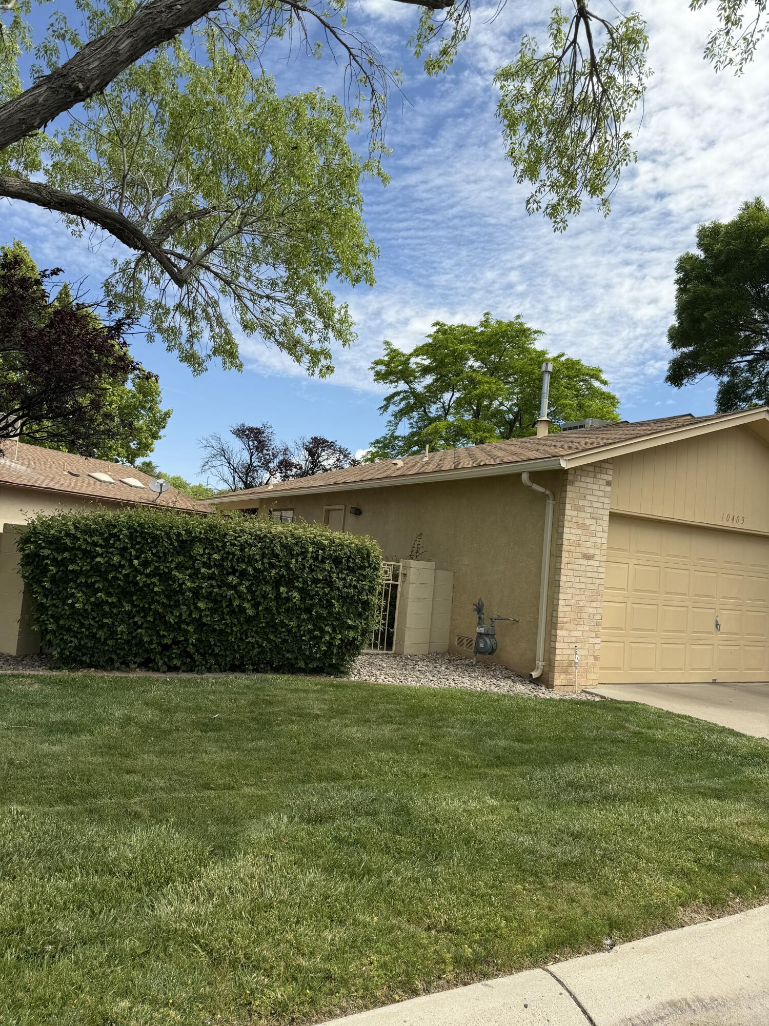 10403 Schenley Park Drive NE