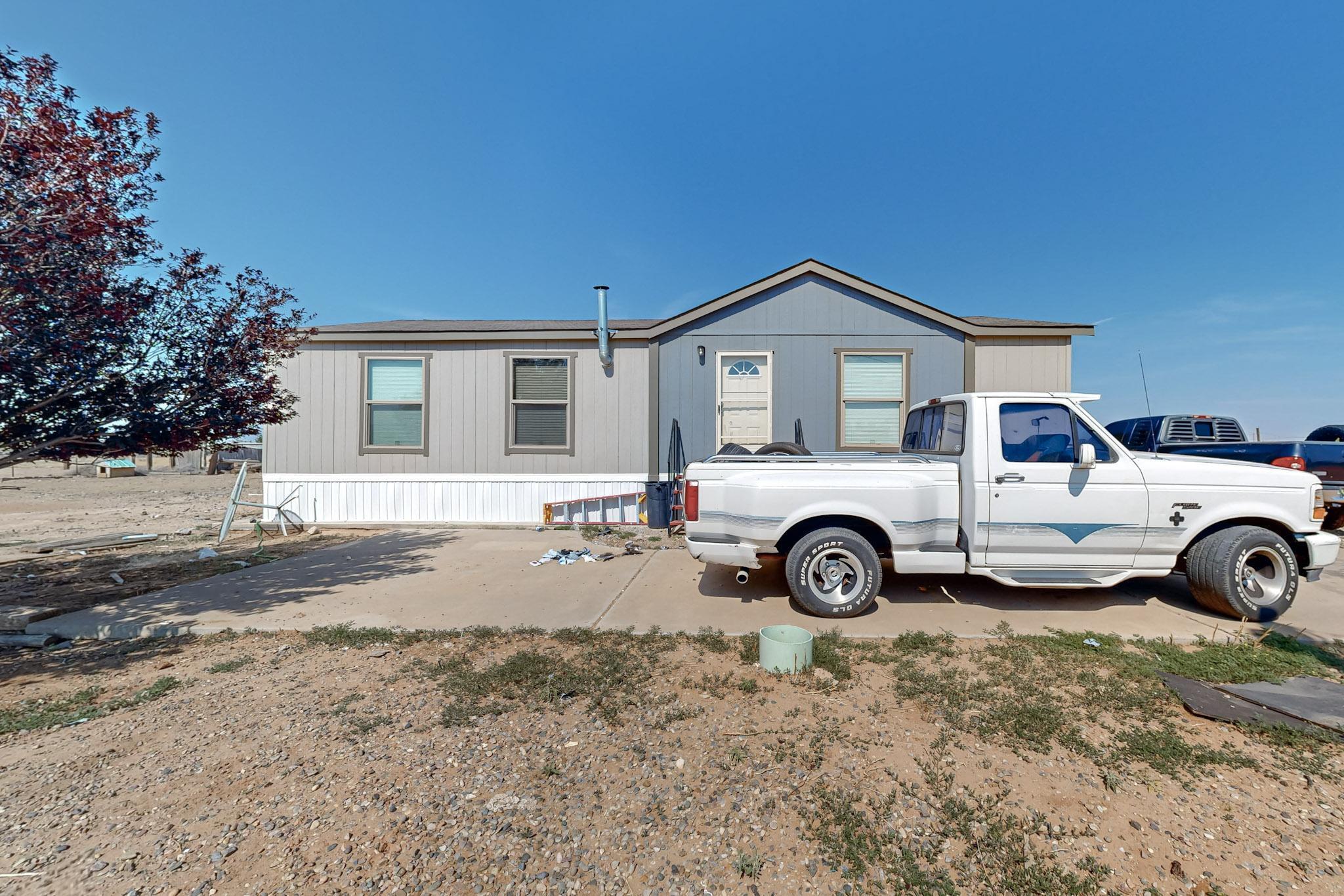 49 Mccrae Loop, Los Lunas, New Mexico image 1