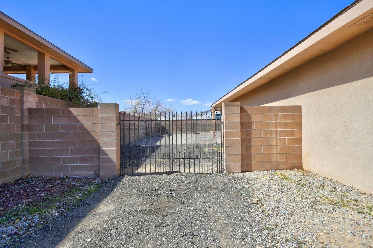 2636 Sandia Loop NE