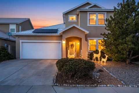 Photo of 450 Minturn Loop NE, Rio Rancho, NM 87124 (MLS # 1095955)